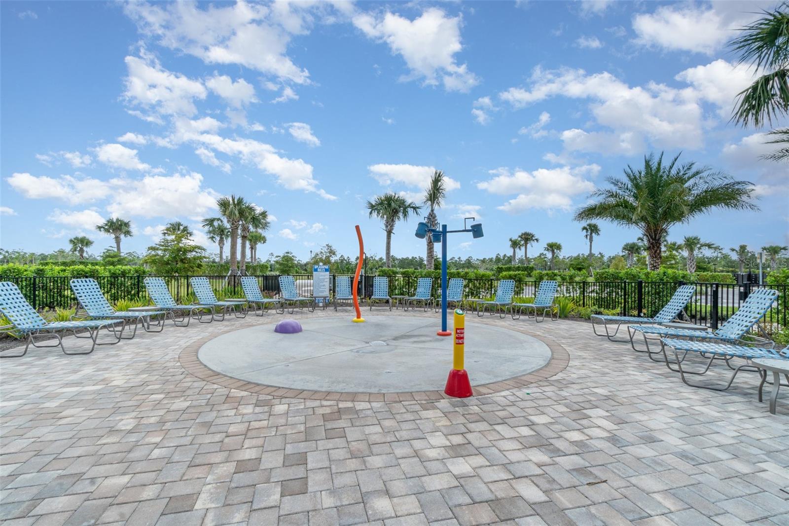 Image 40 of 71 For 17776 Oleander Avenue