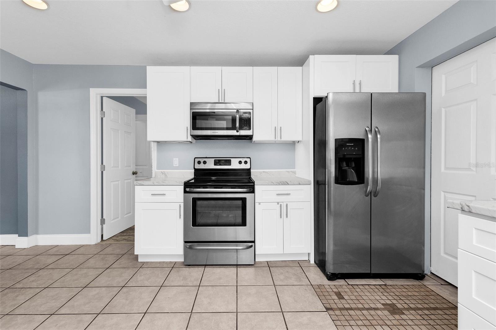 Image 8 of 27 For 119 Glenholm Avenue