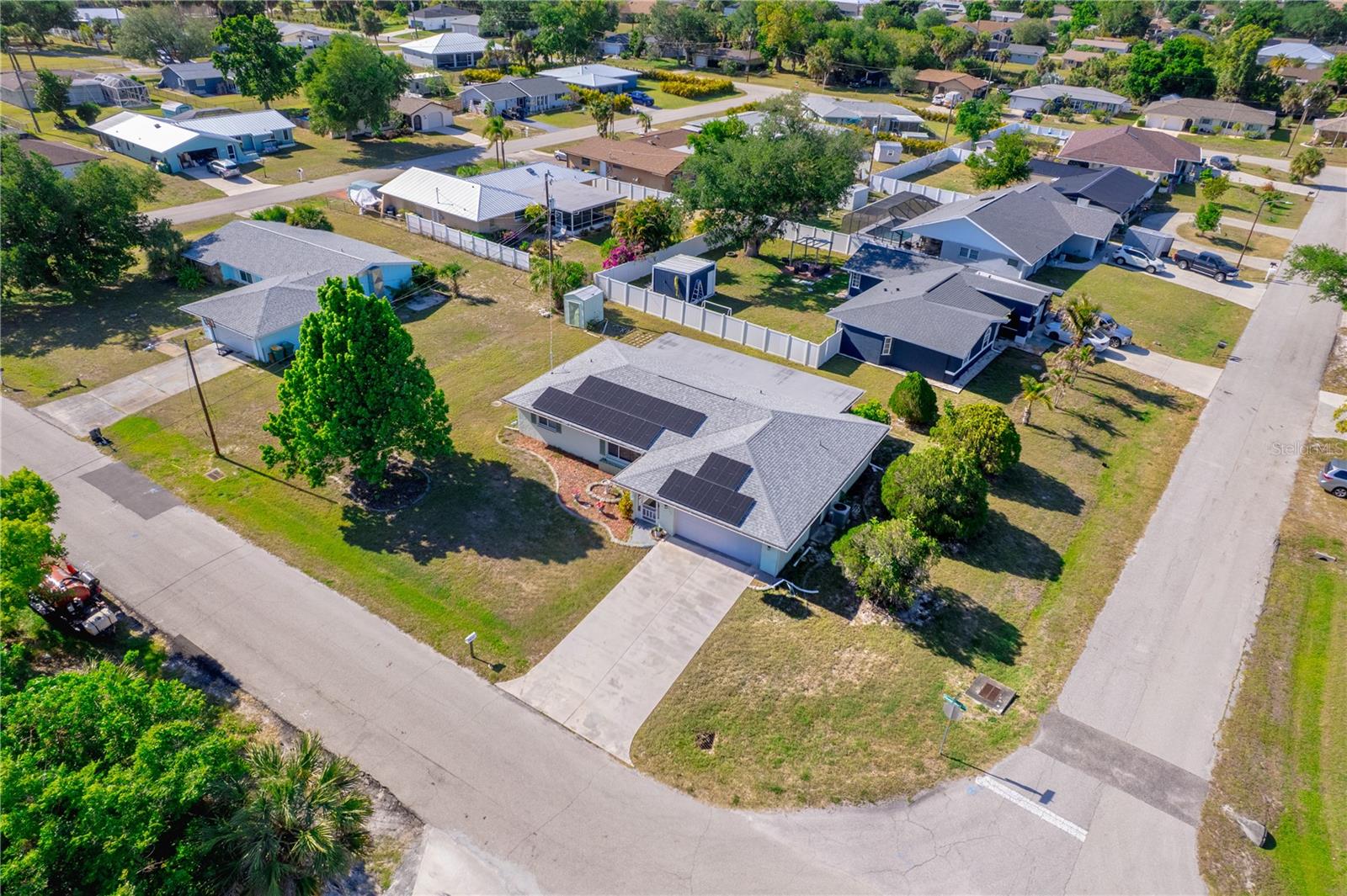 Image 3 of 19 For 22158 Riverhead Avenue