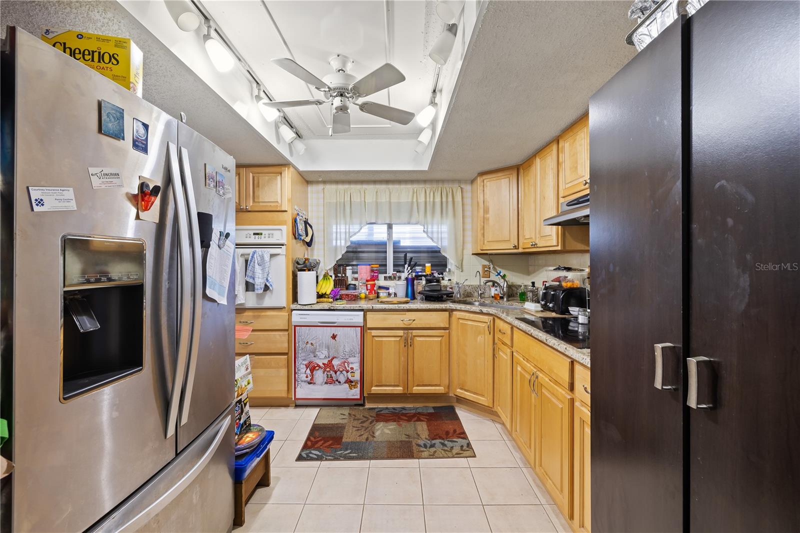Image 7 of 19 For 22158 Riverhead Avenue