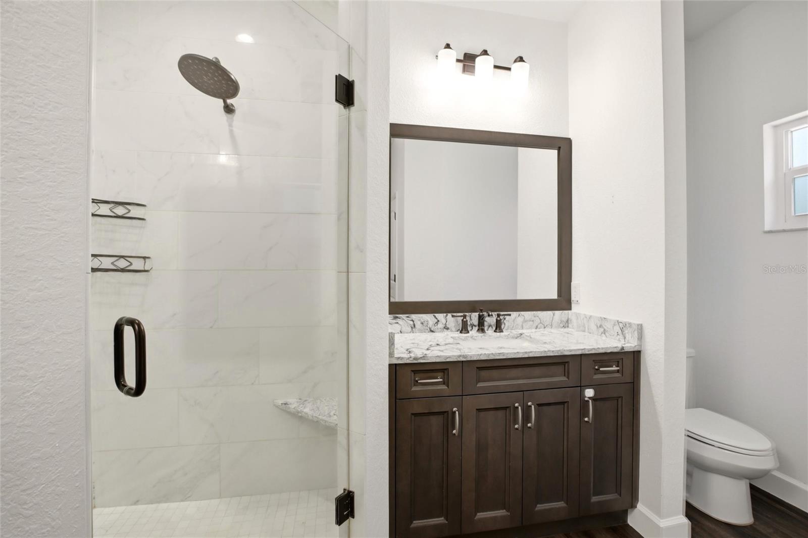 Image 20 of 38 For 4548 Heather Terrace