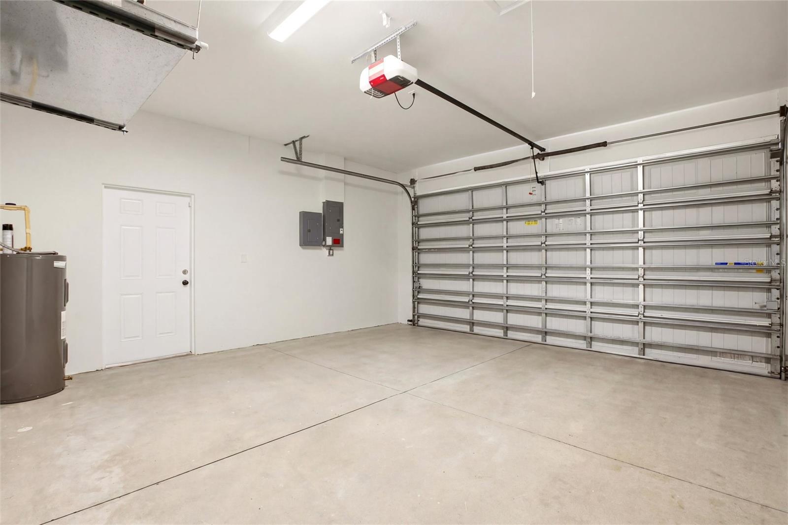 Image 26 of 38 For 4548 Heather Terrace