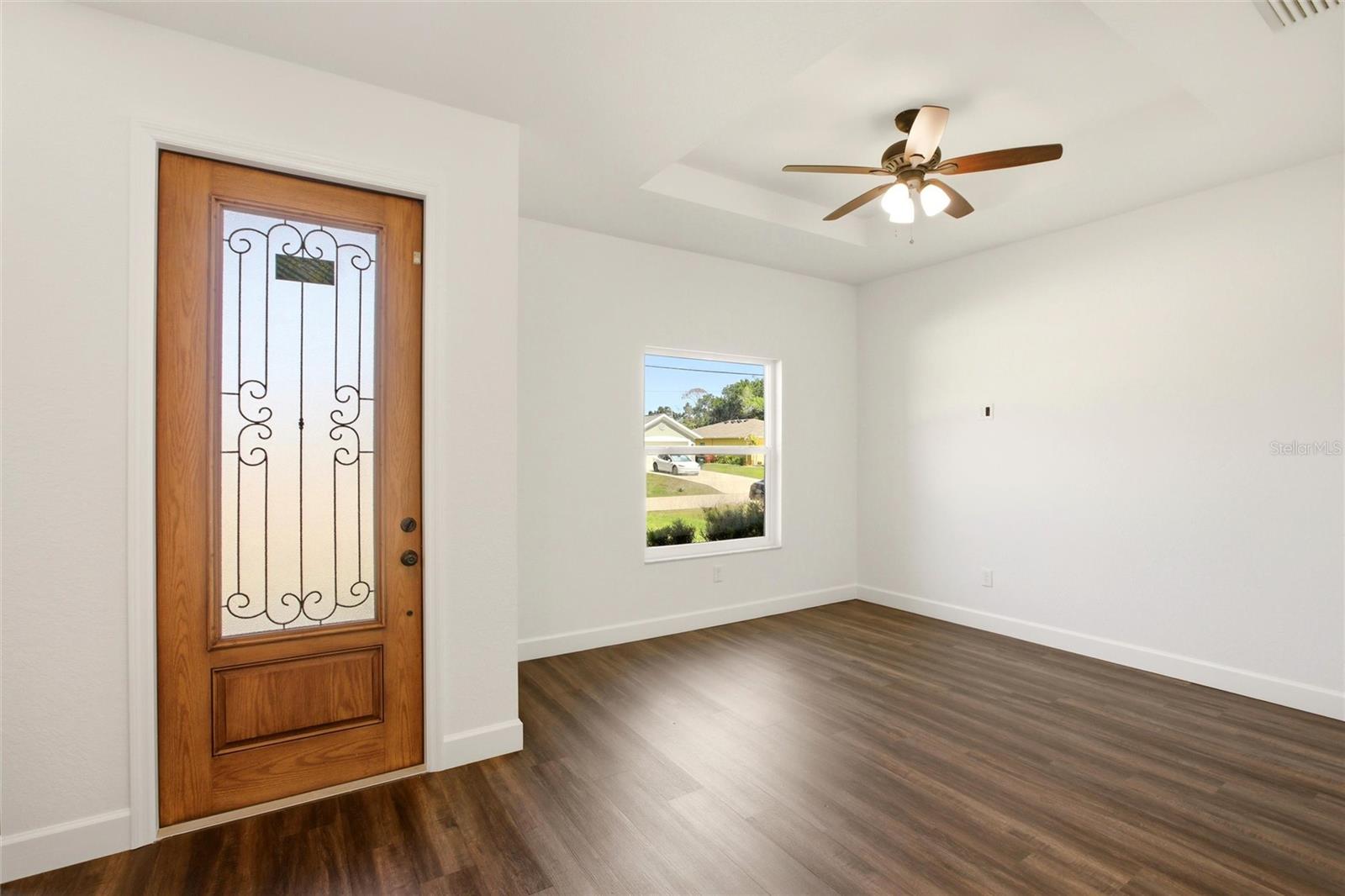 Image 3 of 38 For 4548 Heather Terrace