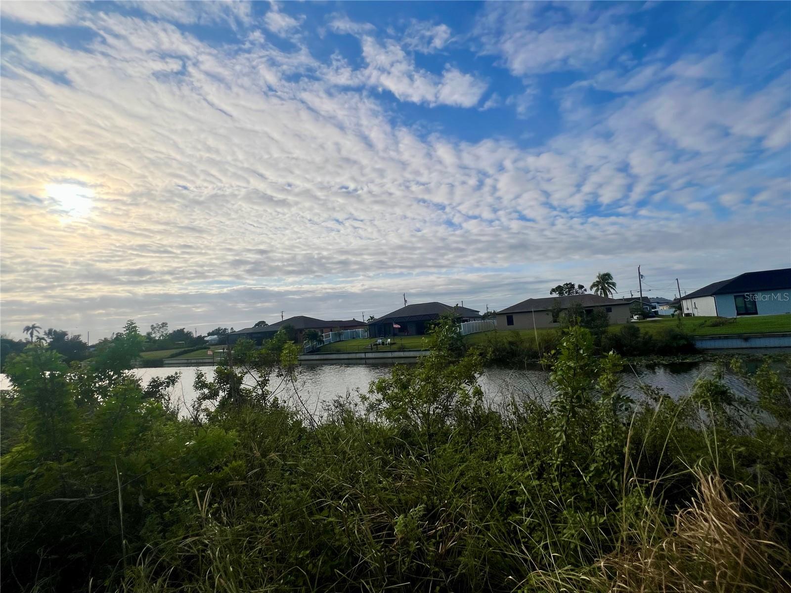 Details for 934 12th Street, CAPE CORAL, FL 33909