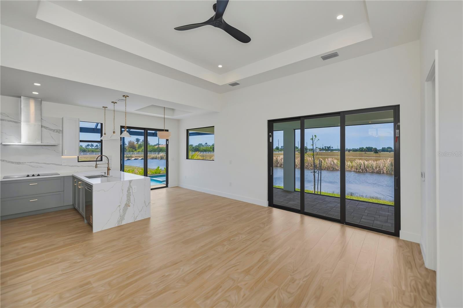 Image 15 of 86 For 7 Sunflower Drive