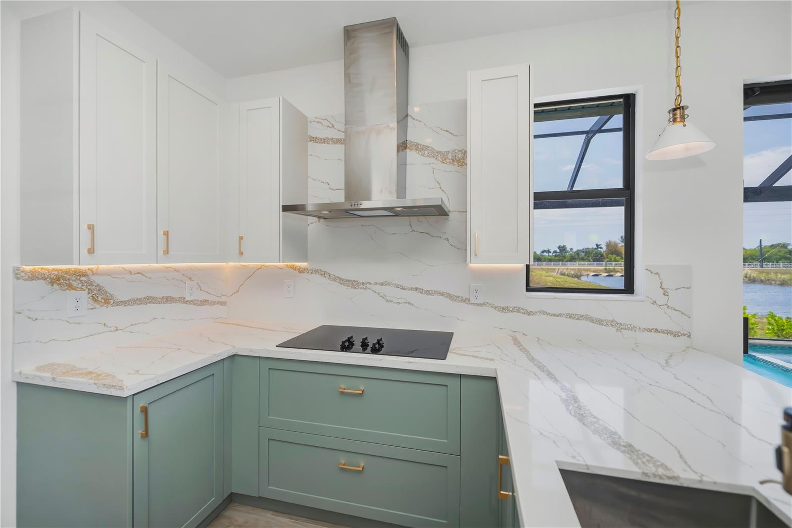 Image 20 of 86 For 7 Sunflower Drive