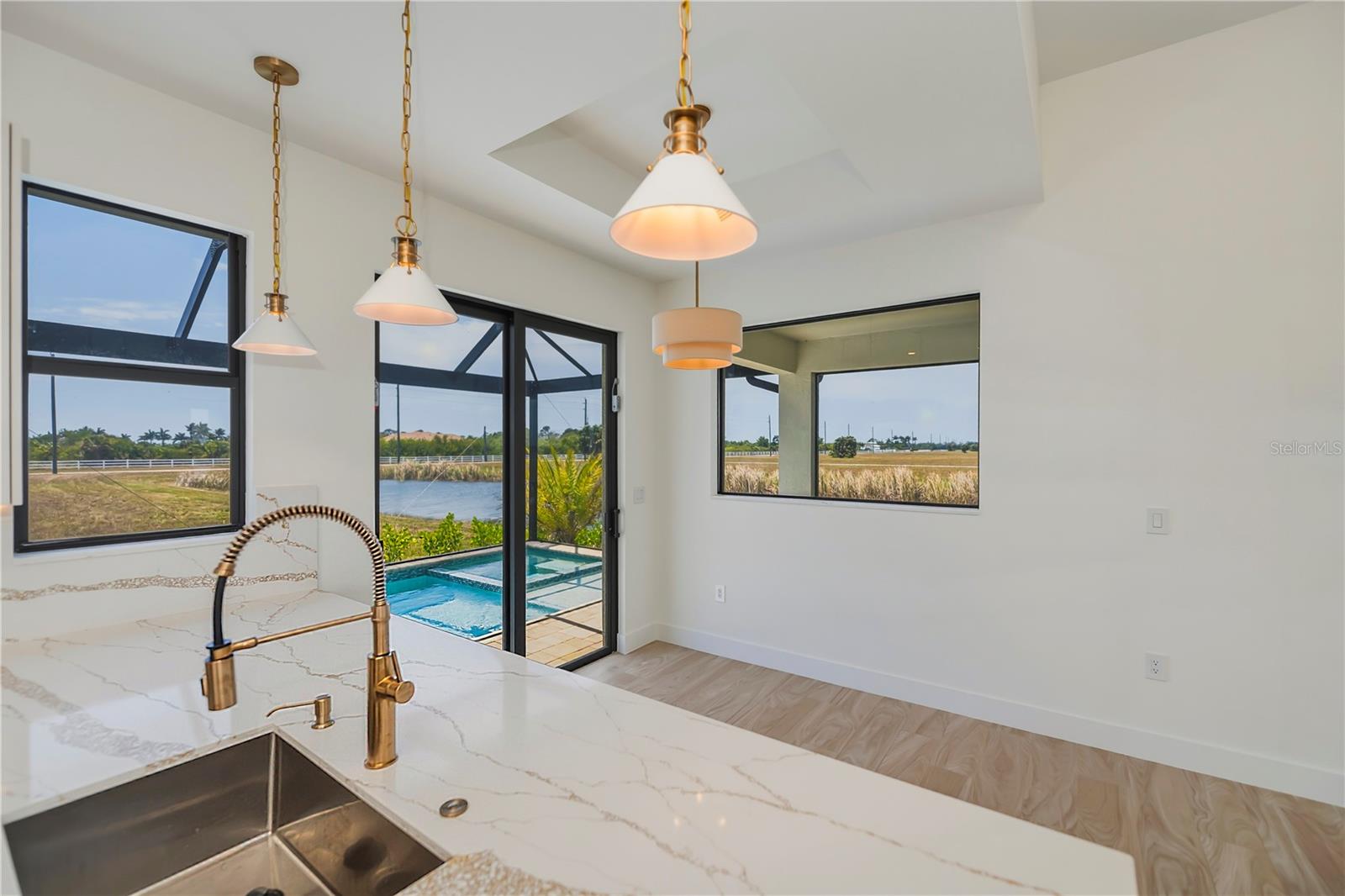 Image 21 of 86 For 7 Sunflower Drive