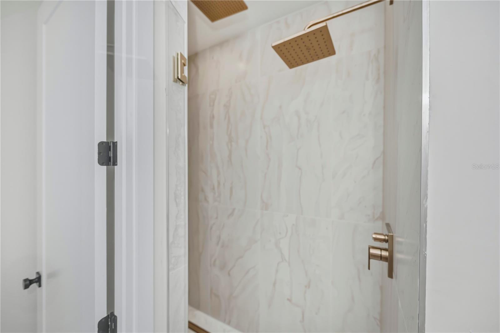 Image 37 of 86 For 7 Sunflower Drive