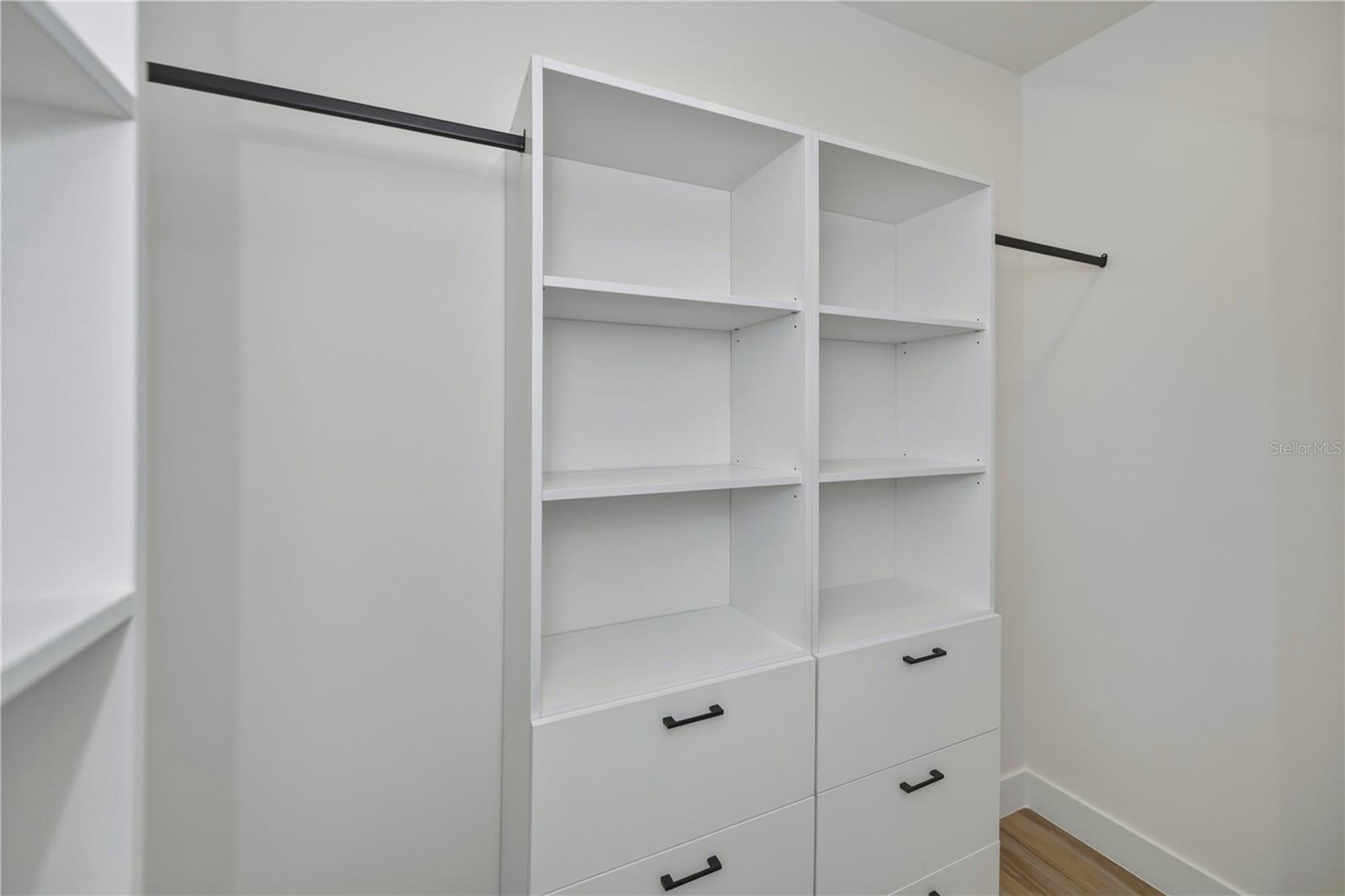 Image 40 of 86 For 7 Sunflower Drive