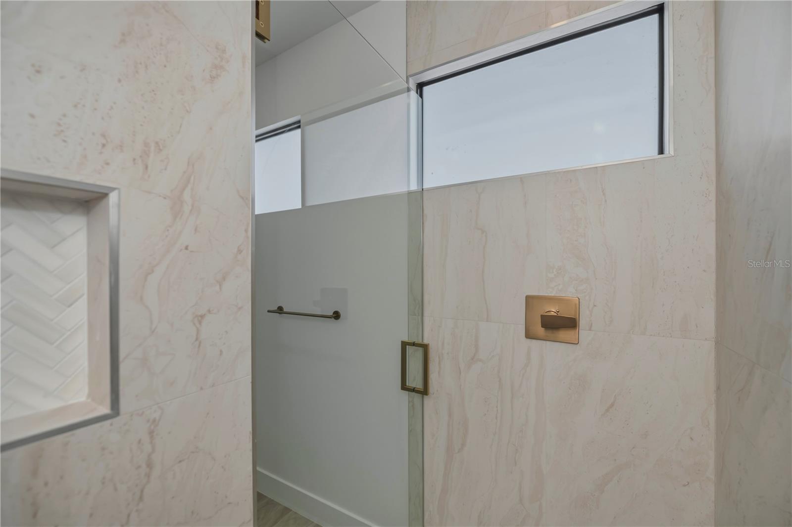 Image 58 of 86 For 7 Sunflower Drive