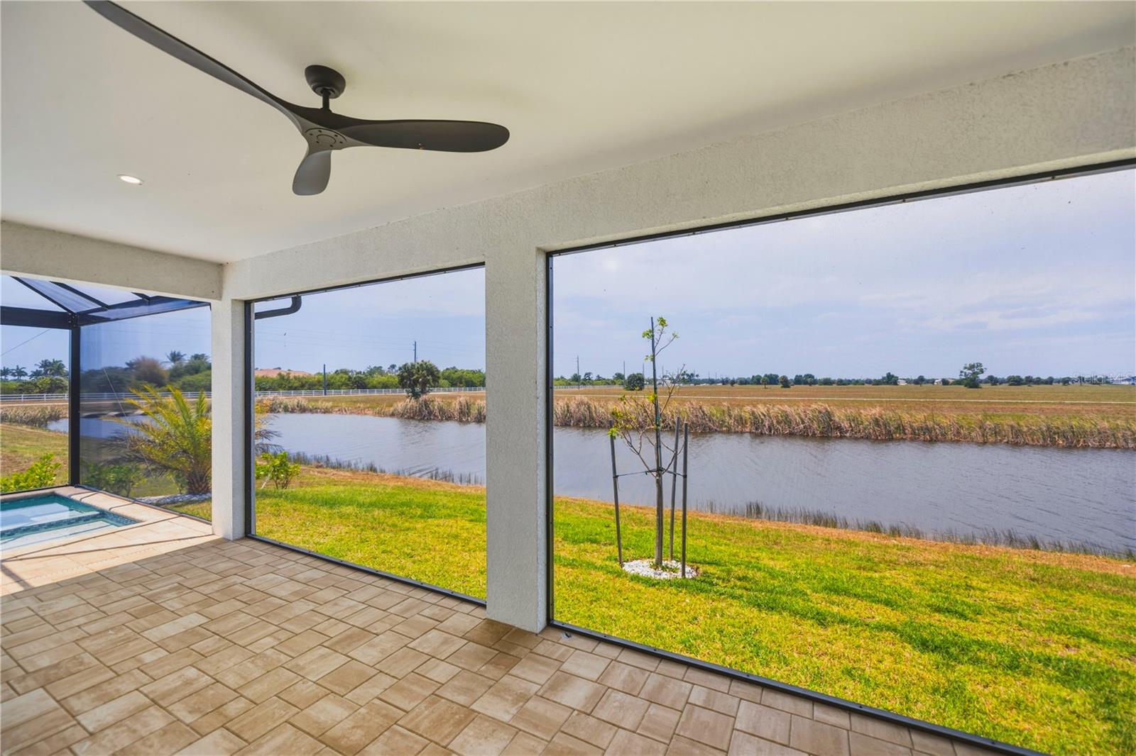 Image 64 of 86 For 7 Sunflower Drive