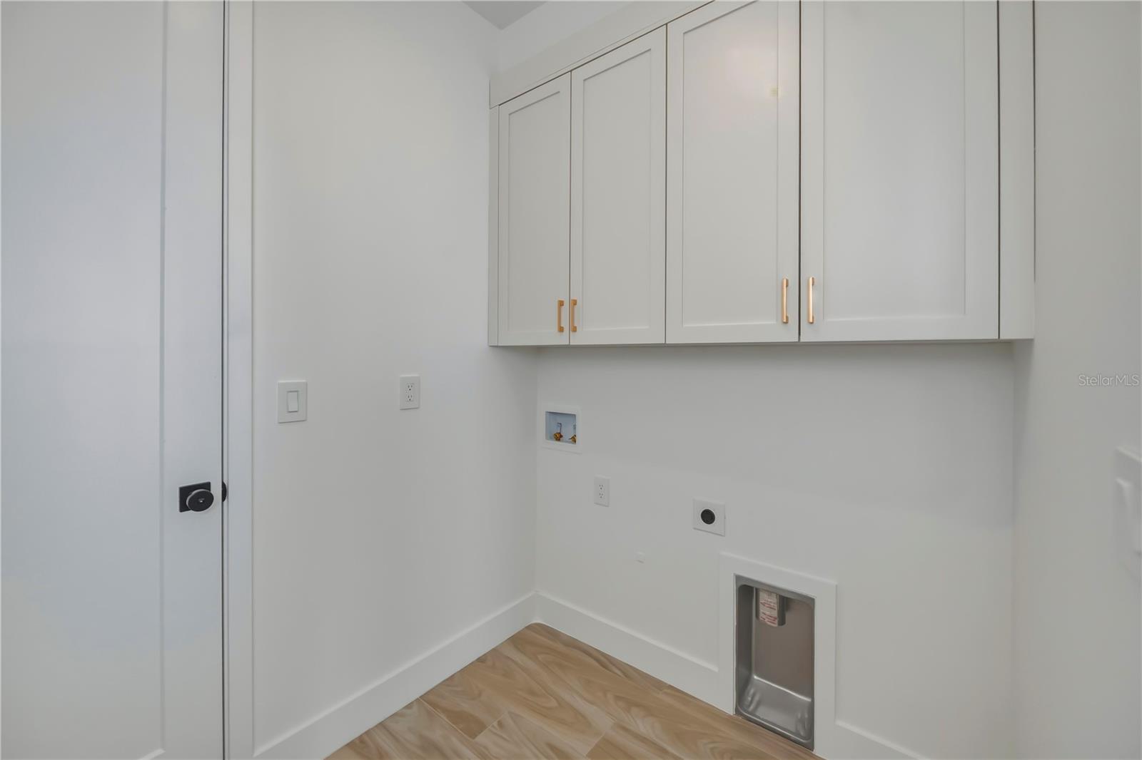 Image 81 of 86 For 7 Sunflower Drive