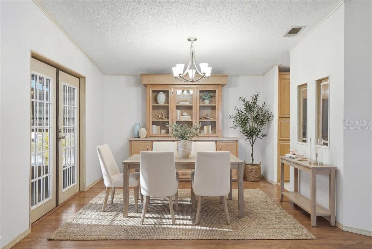 Image 10 of 41 For 6144 Redwing Avenue