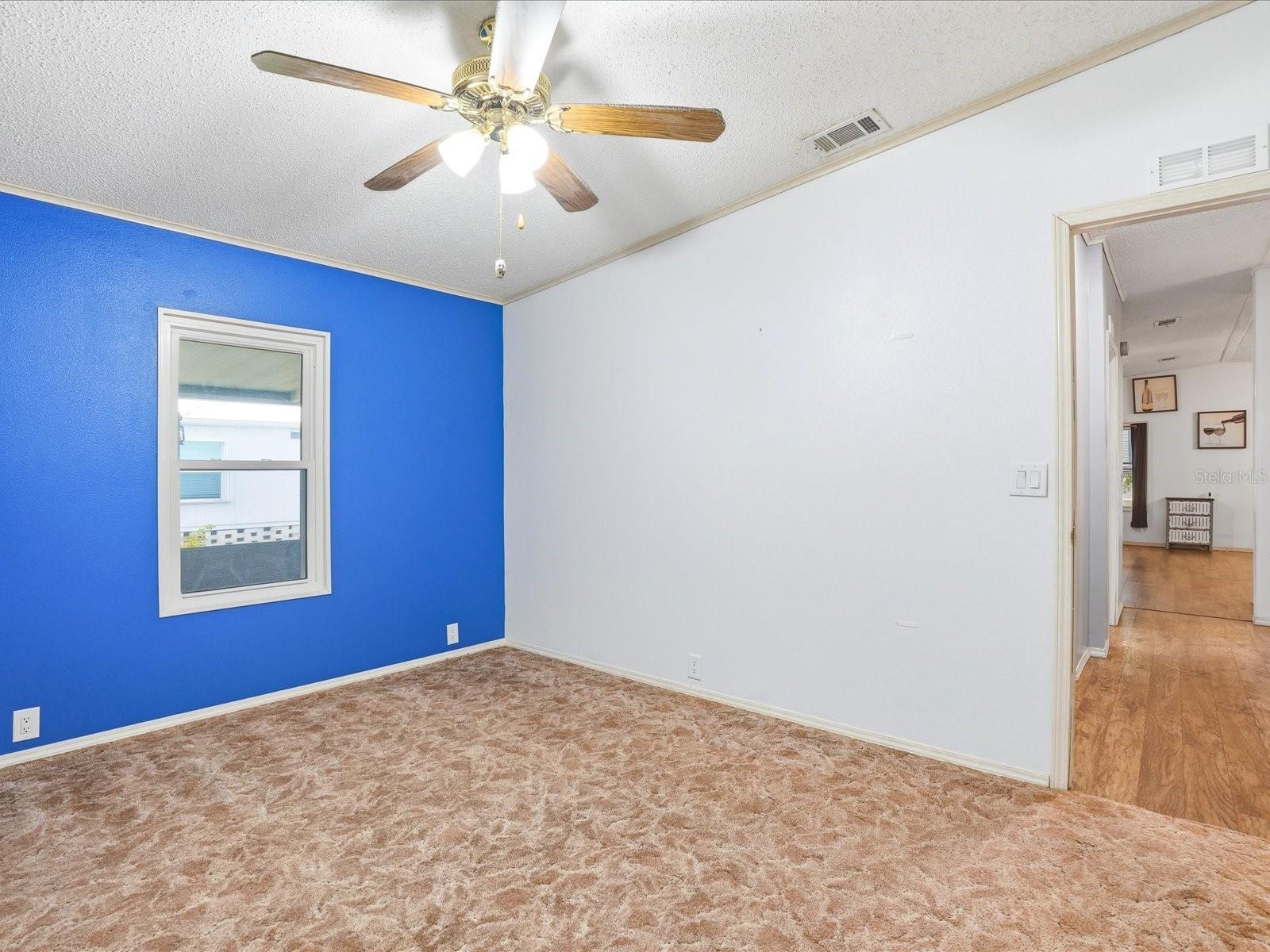 Image 22 of 41 For 6144 Redwing Avenue