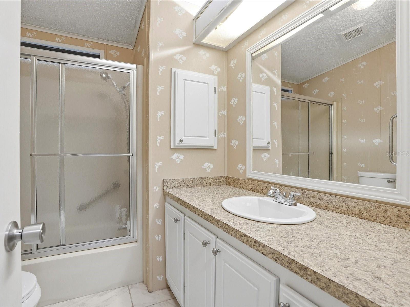 Image 24 of 41 For 6144 Redwing Avenue