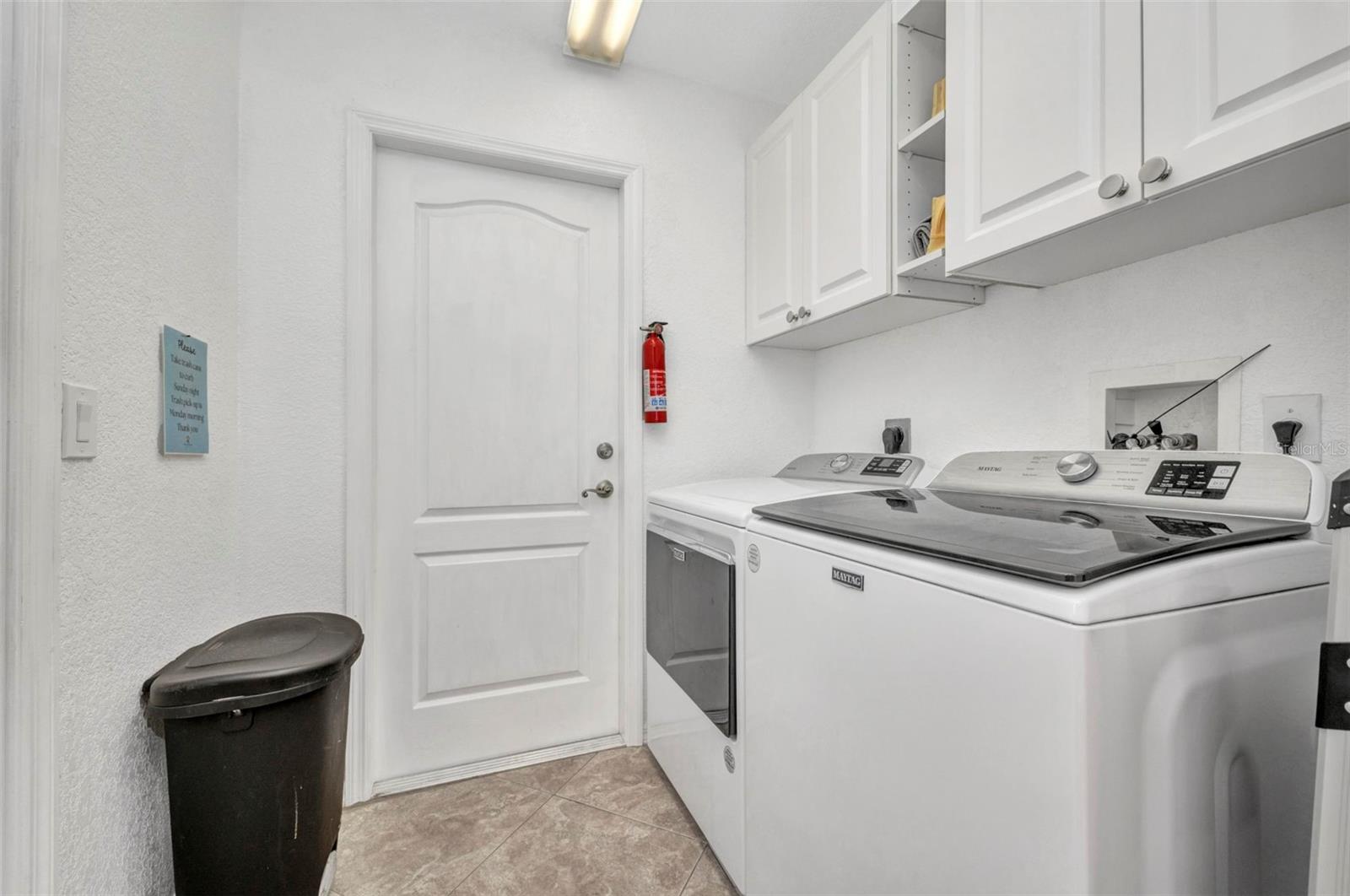 Image 28 of 70 For 9582 Arsipe Circle