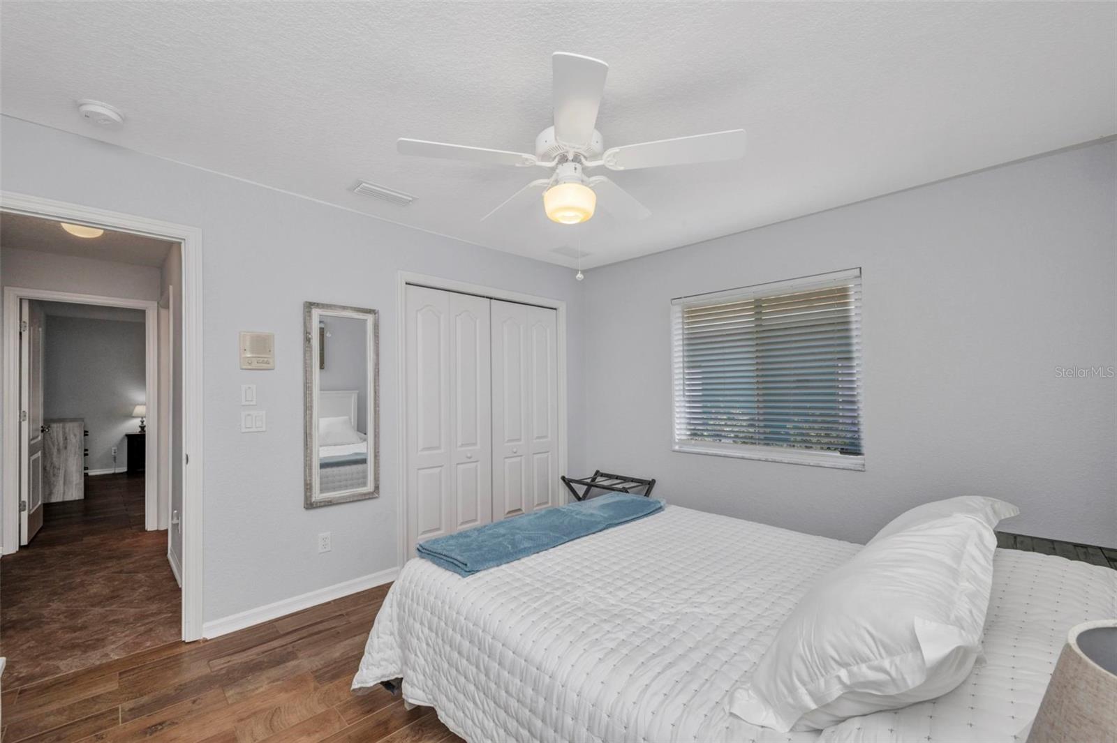 Image 33 of 70 For 9582 Arsipe Circle