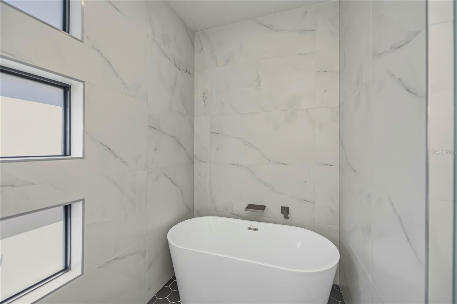 Image 32 of 72 For 9493 St Paul Drive