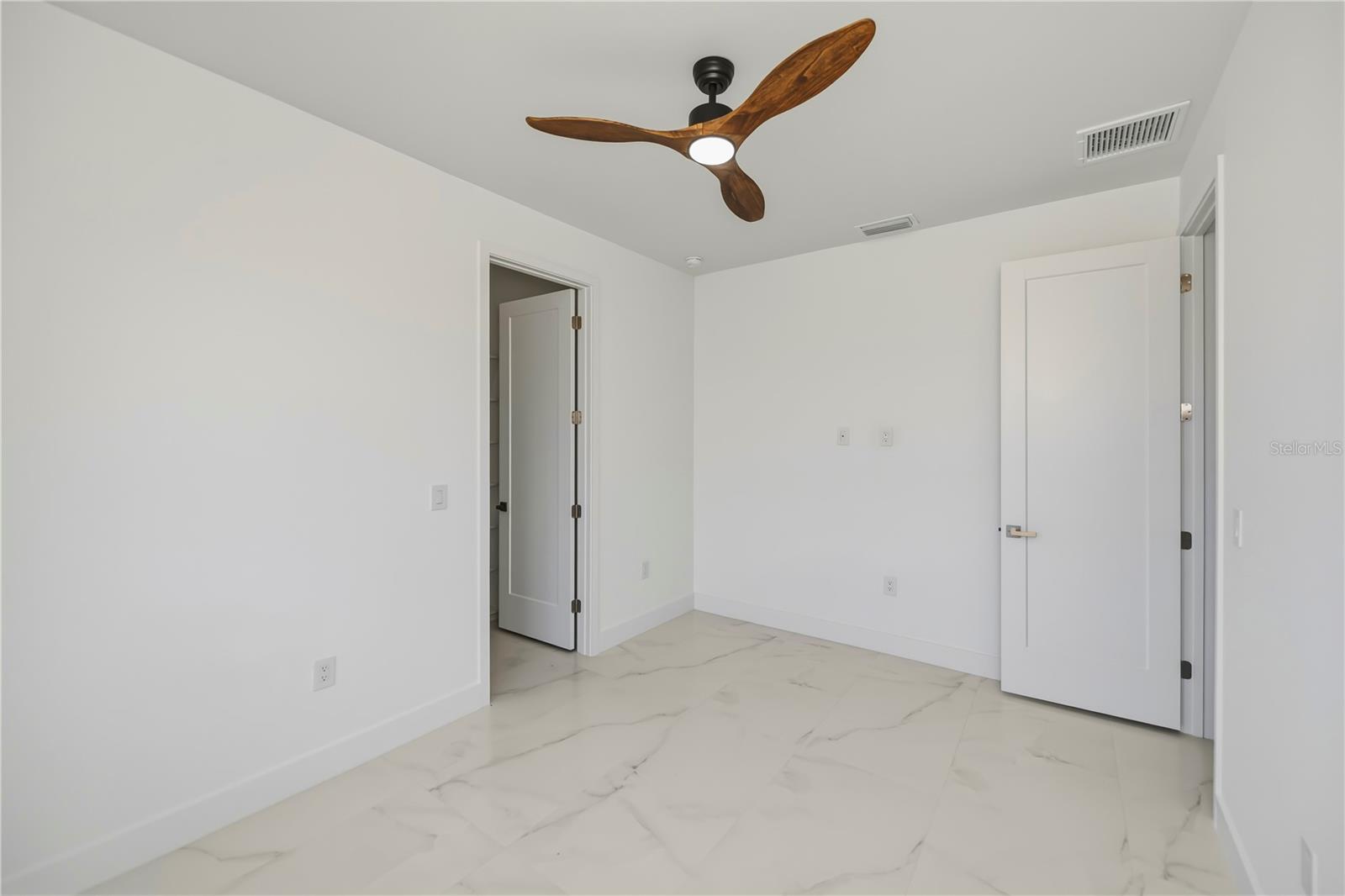 Image 45 of 72 For 9493 St Paul Drive