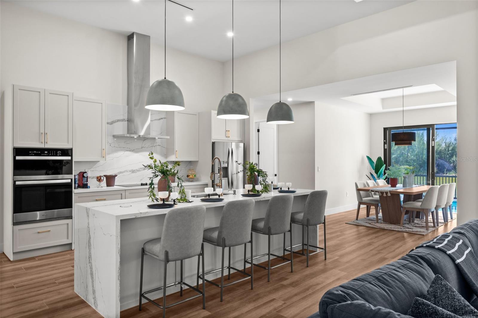 Image 19 of 99 For 10522 Riverside Road