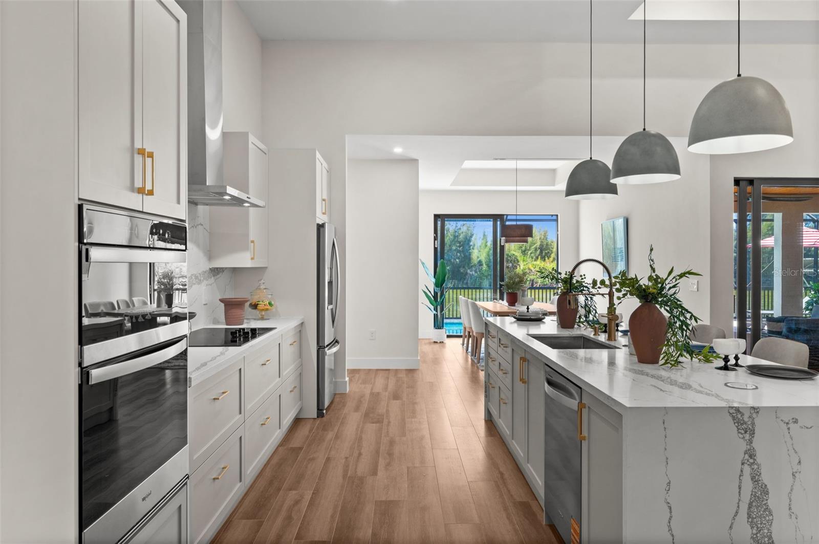 Image 21 of 99 For 10522 Riverside Road