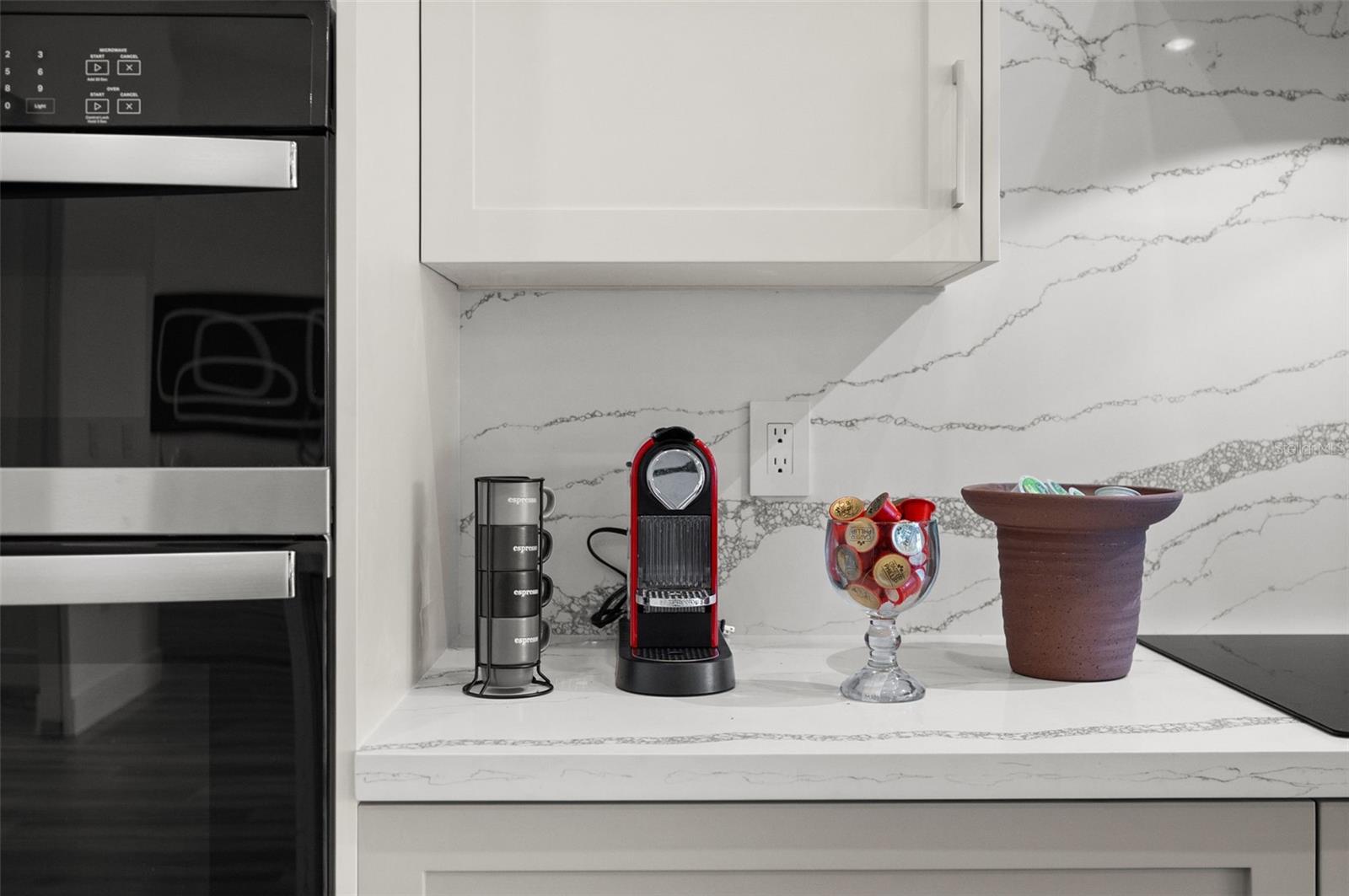 Image 24 of 99 For 10522 Riverside Road