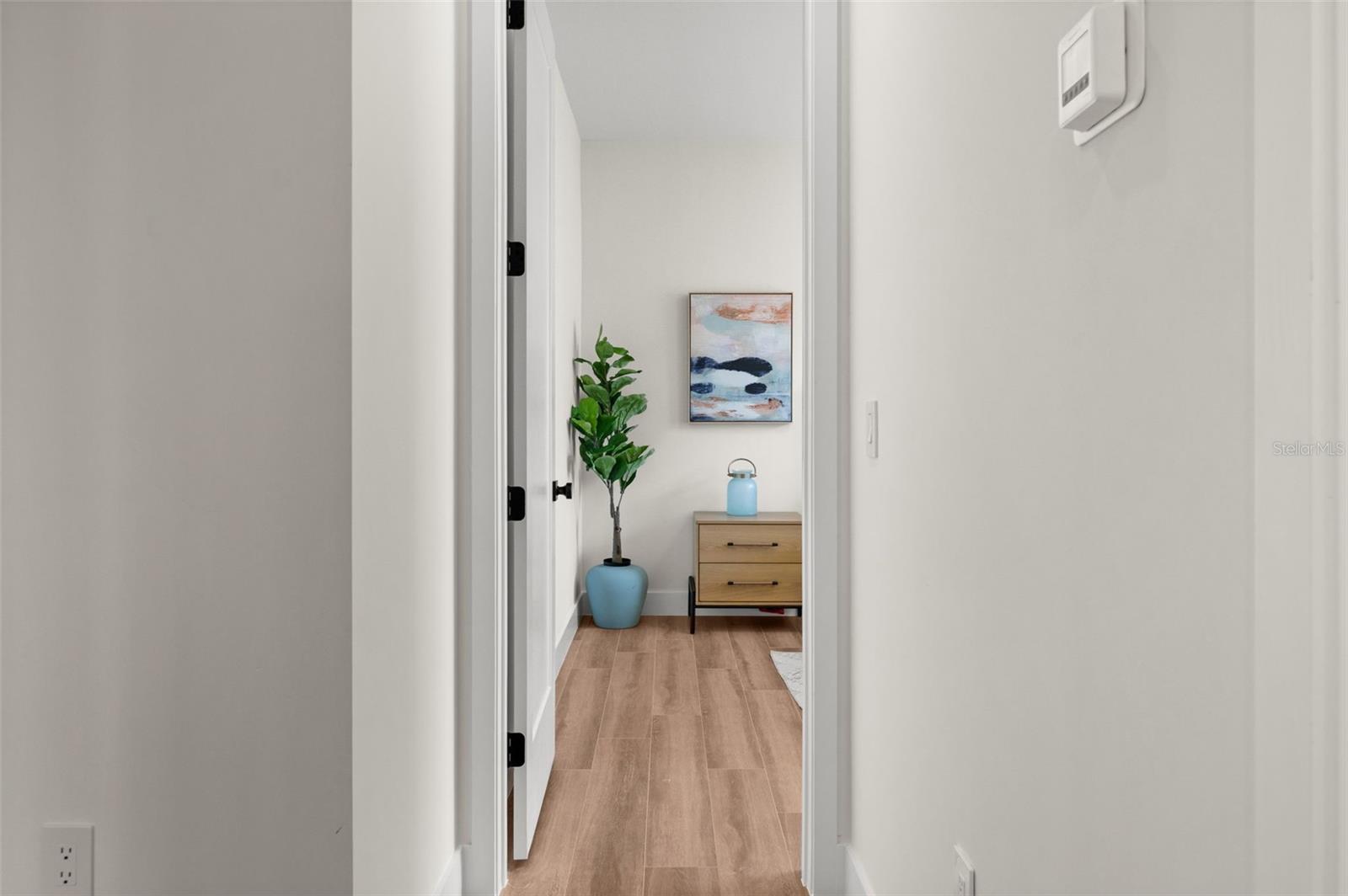 Image 52 of 99 For 10522 Riverside Road