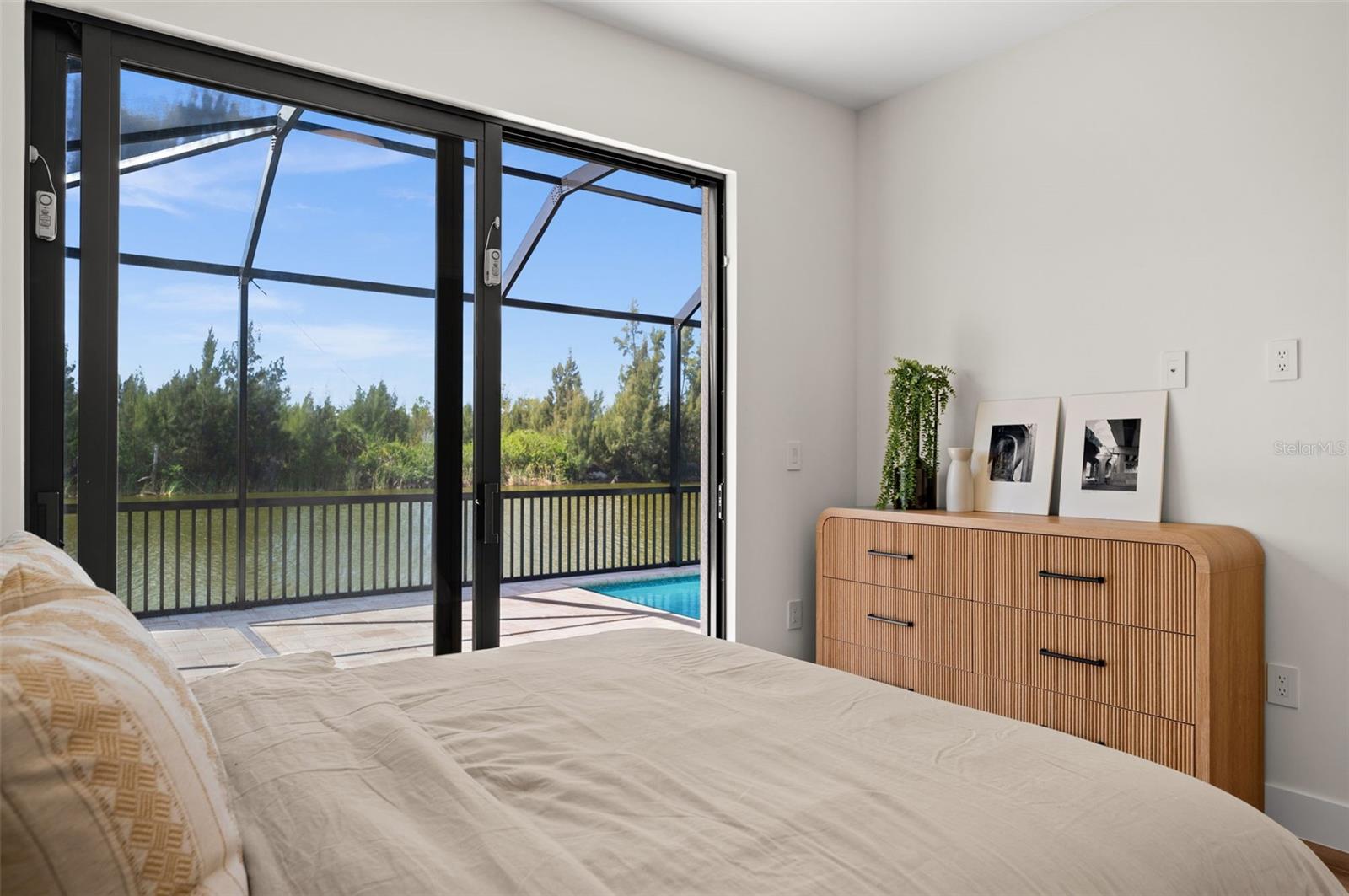 Image 61 of 99 For 10522 Riverside Road