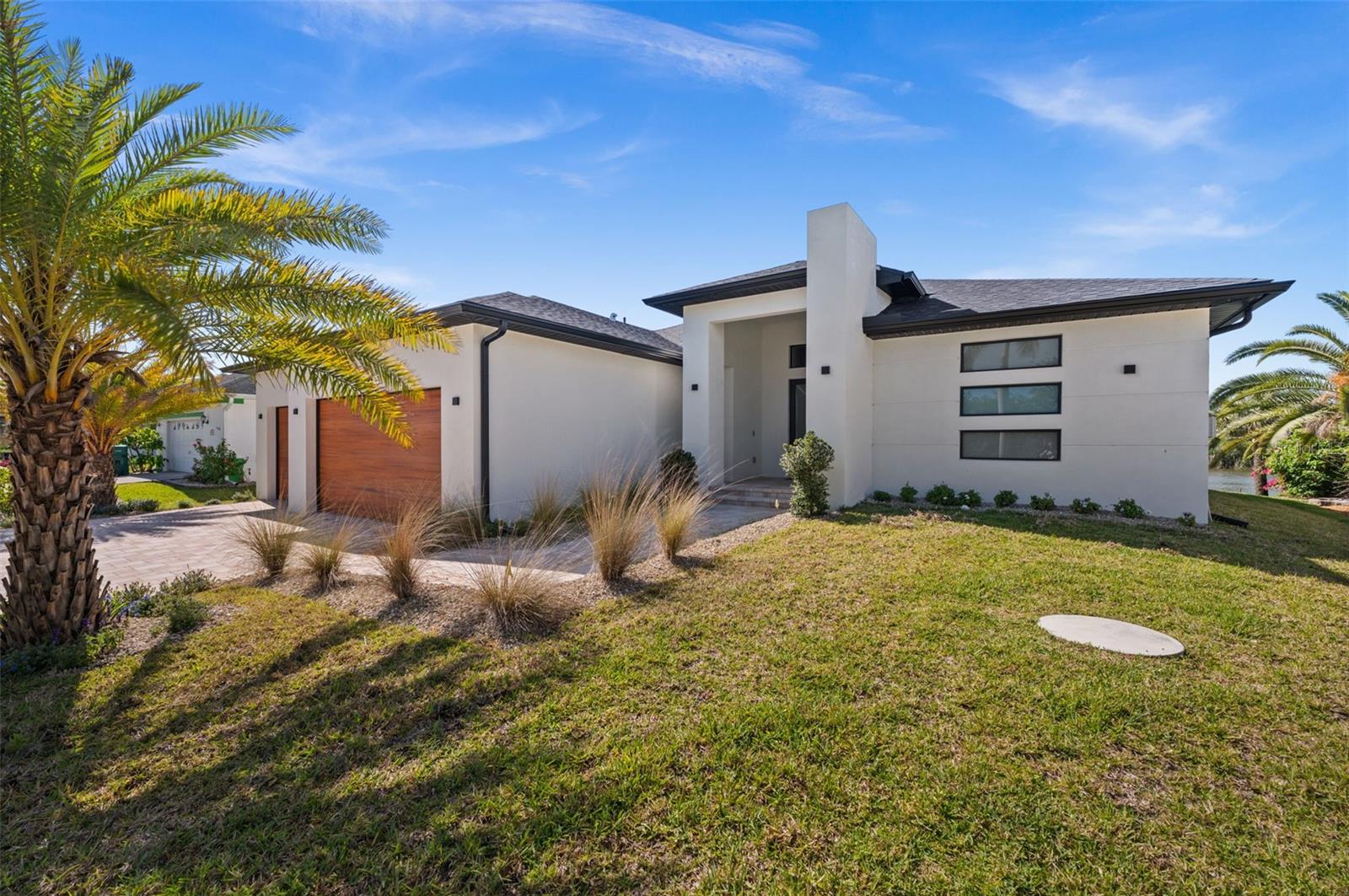 Image 7 of 99 For 10522 Riverside Road