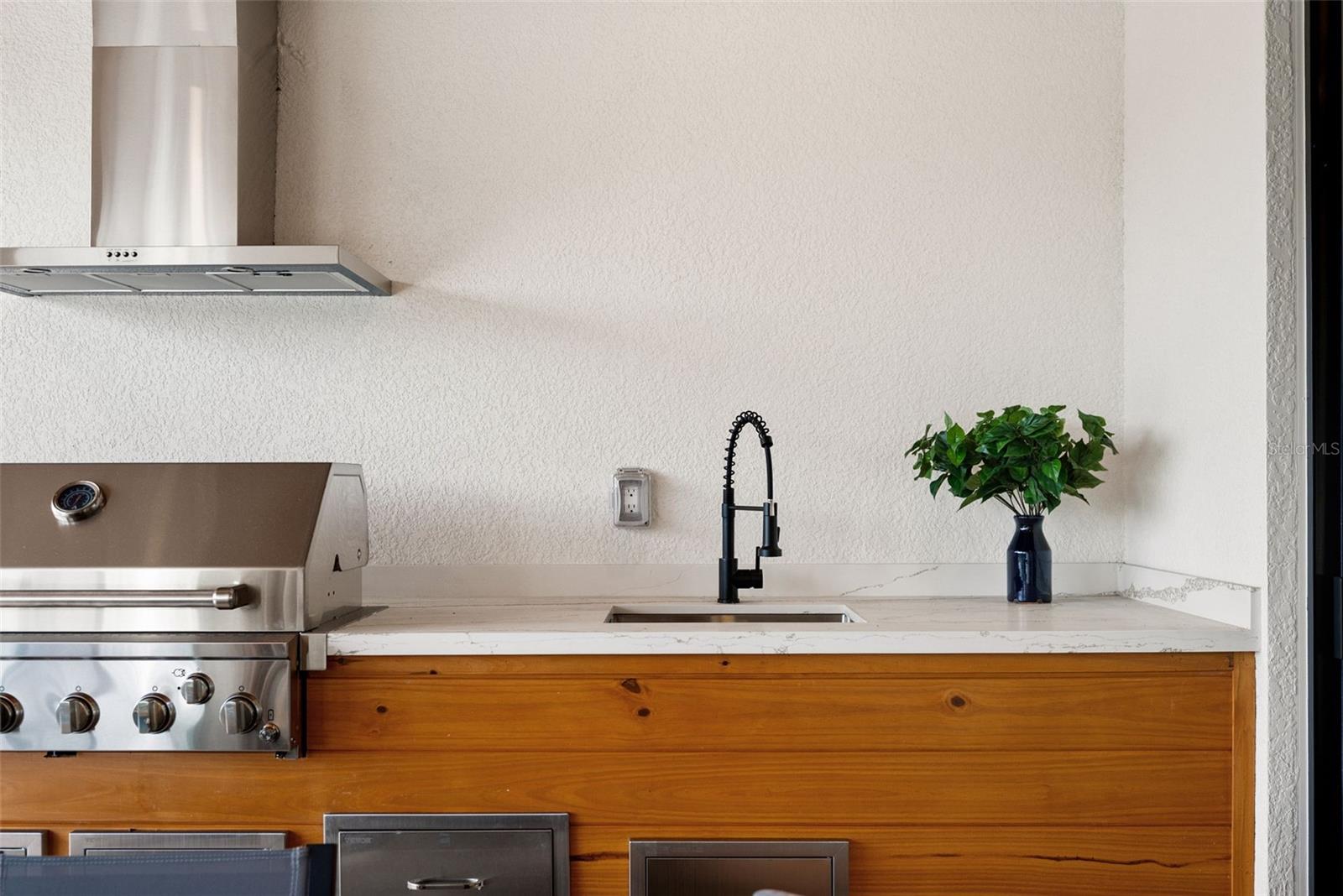 Image 76 of 99 For 10522 Riverside Road