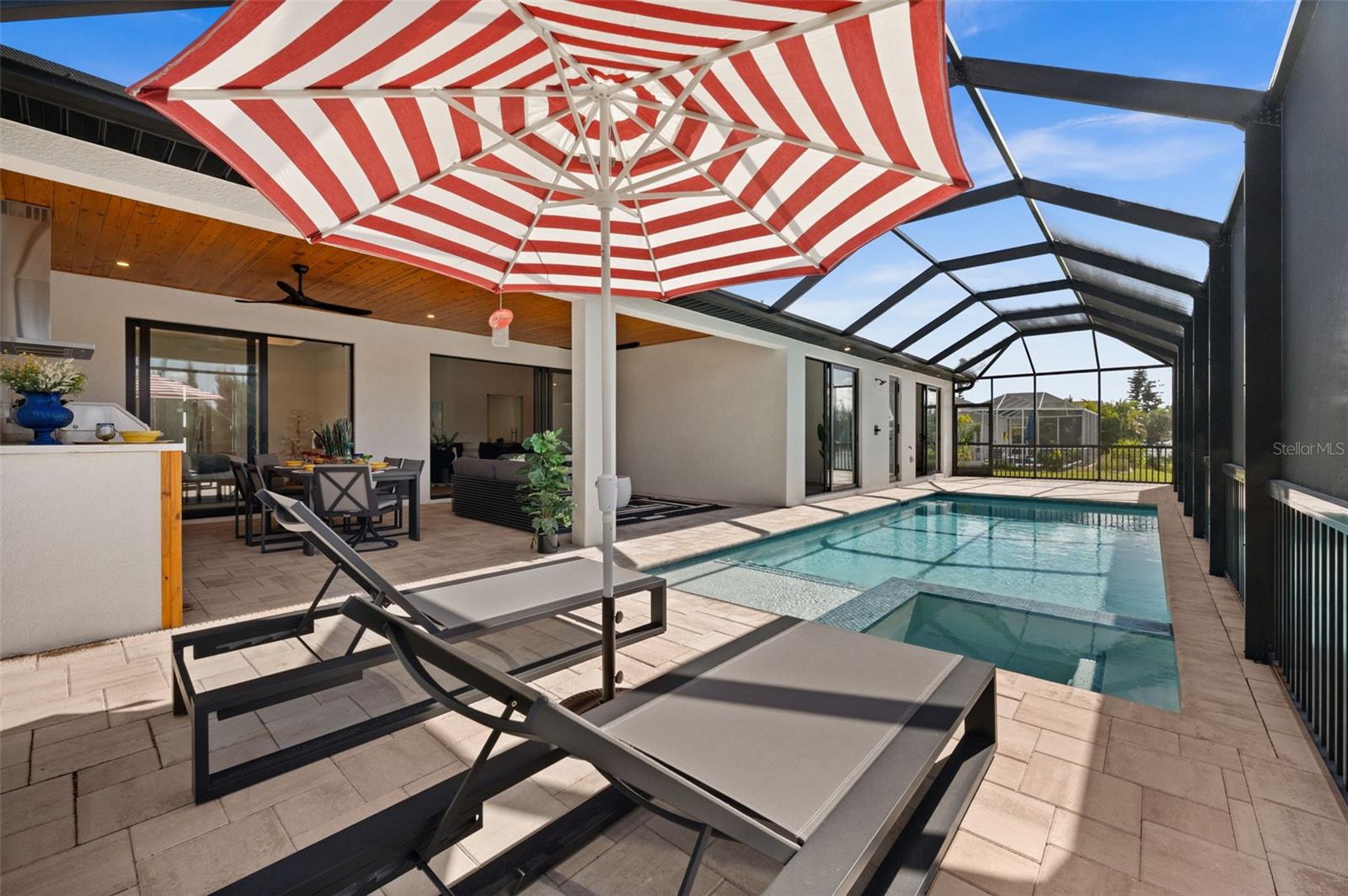 Image 77 of 99 For 10522 Riverside Road