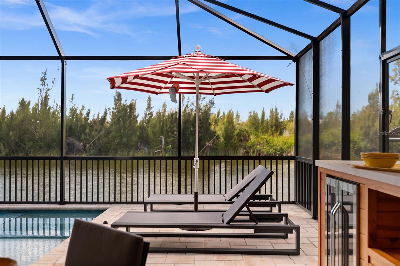 Image 81 of 99 For 10522 Riverside Road