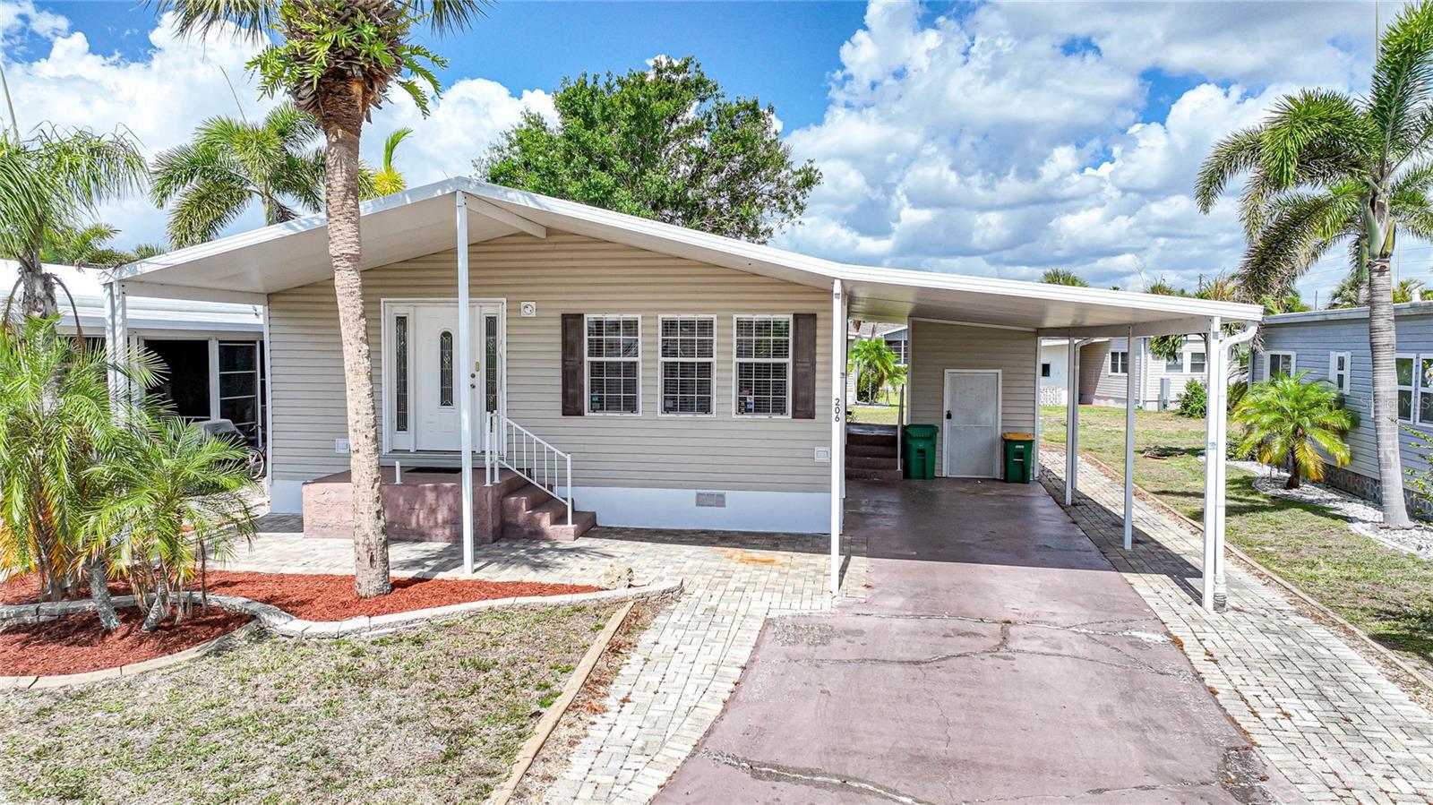 Details for 2100 Kings Hwy  206, PORT CHARLOTTE, FL 33980
