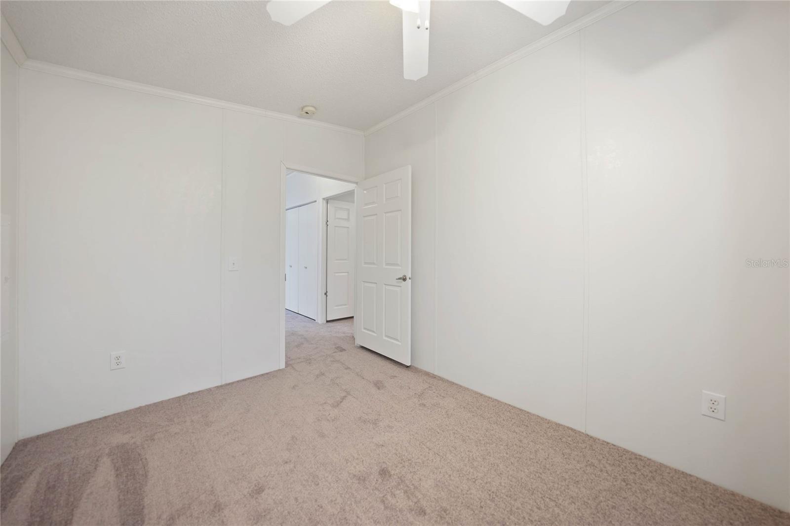 Image 18 of 40 For 2100 Kings Highway 517