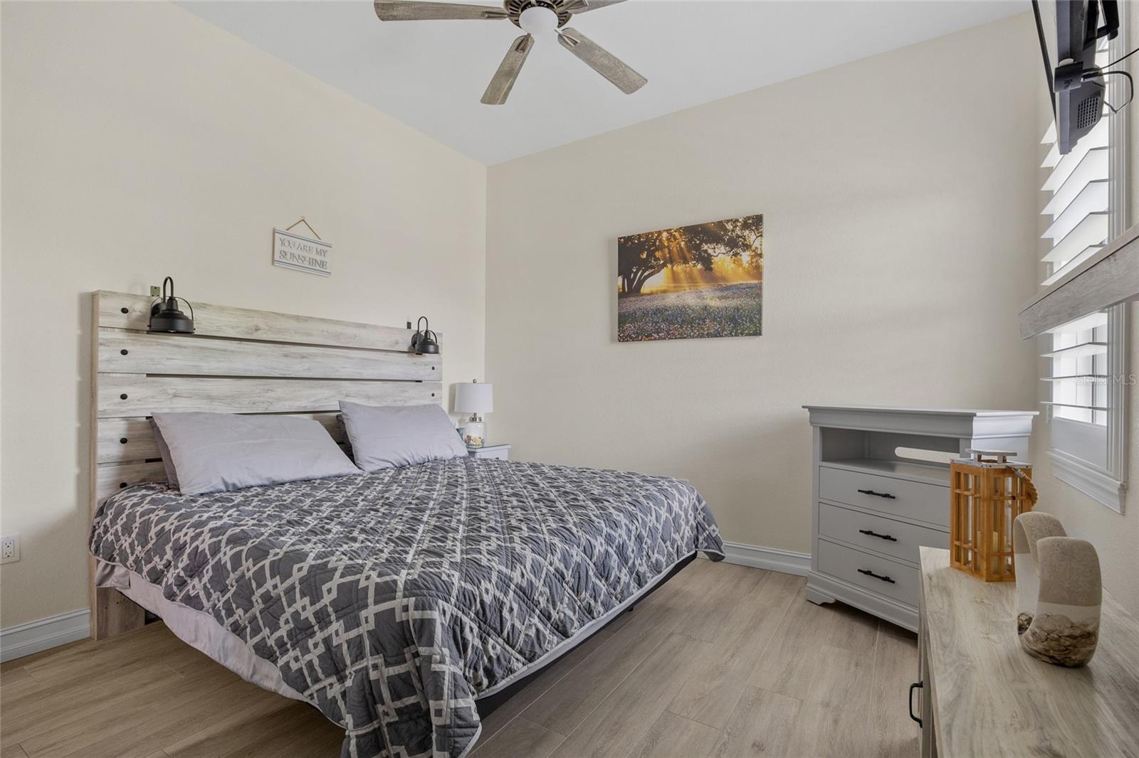 Image 20 of 40 For 4286 Harbor Boulevard