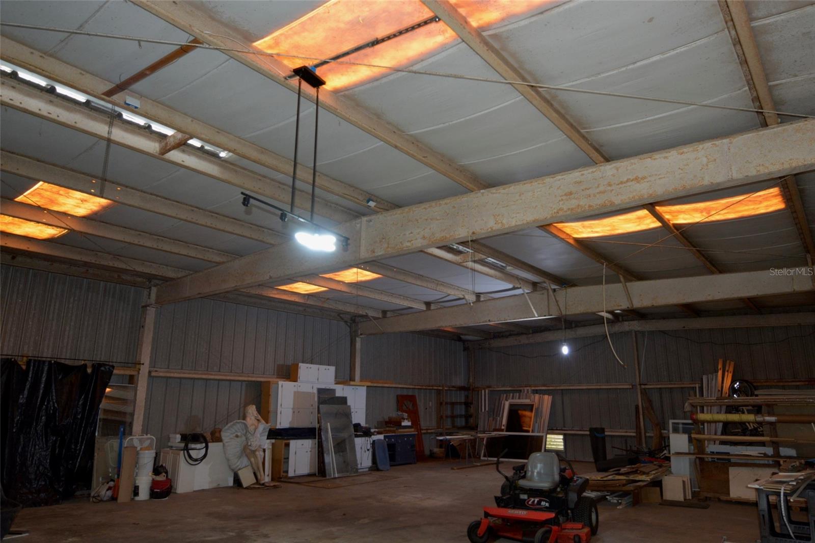 Image 16 of 83 For 18220 Elmwood Drive