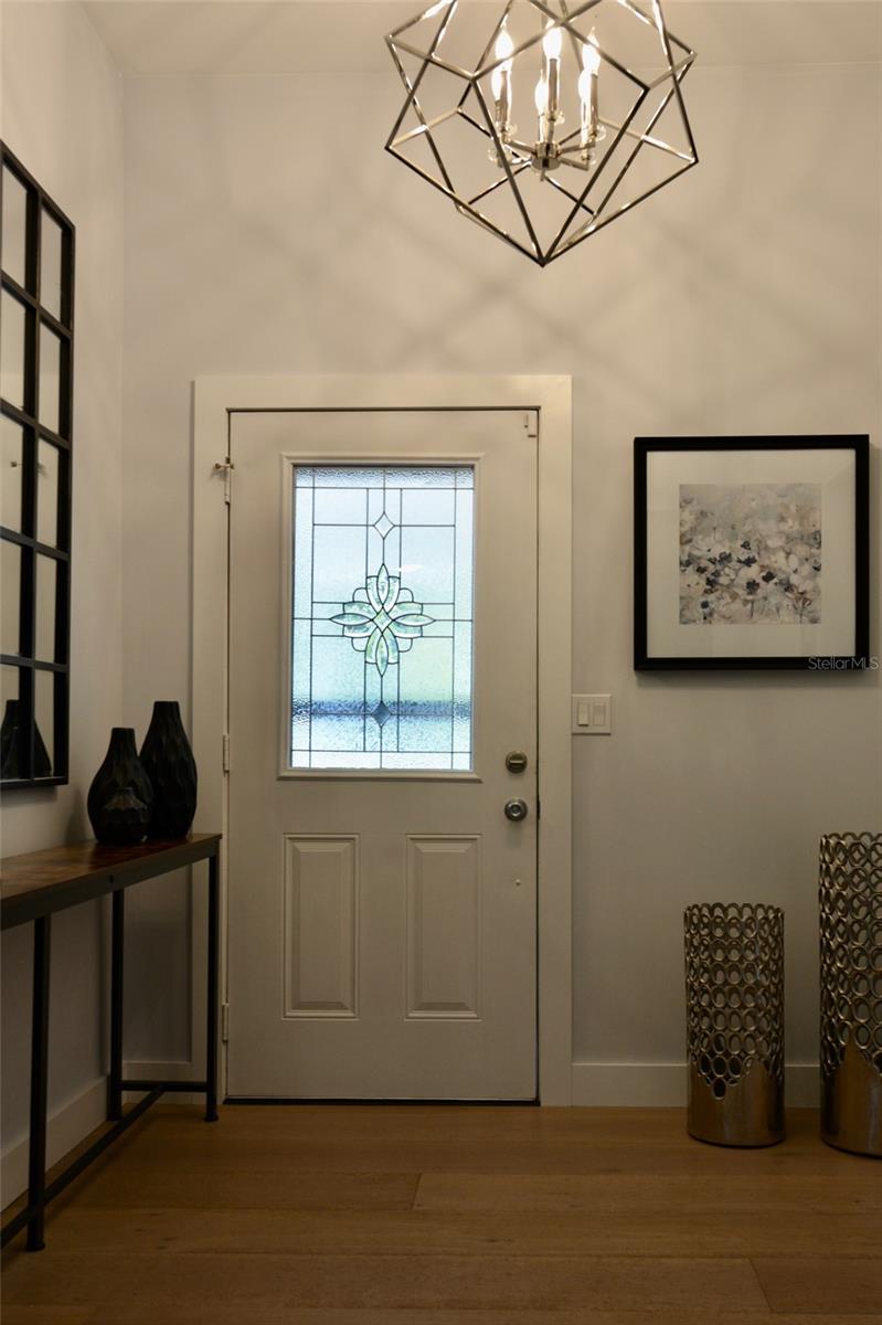 Image 21 of 83 For 18220 Elmwood Drive