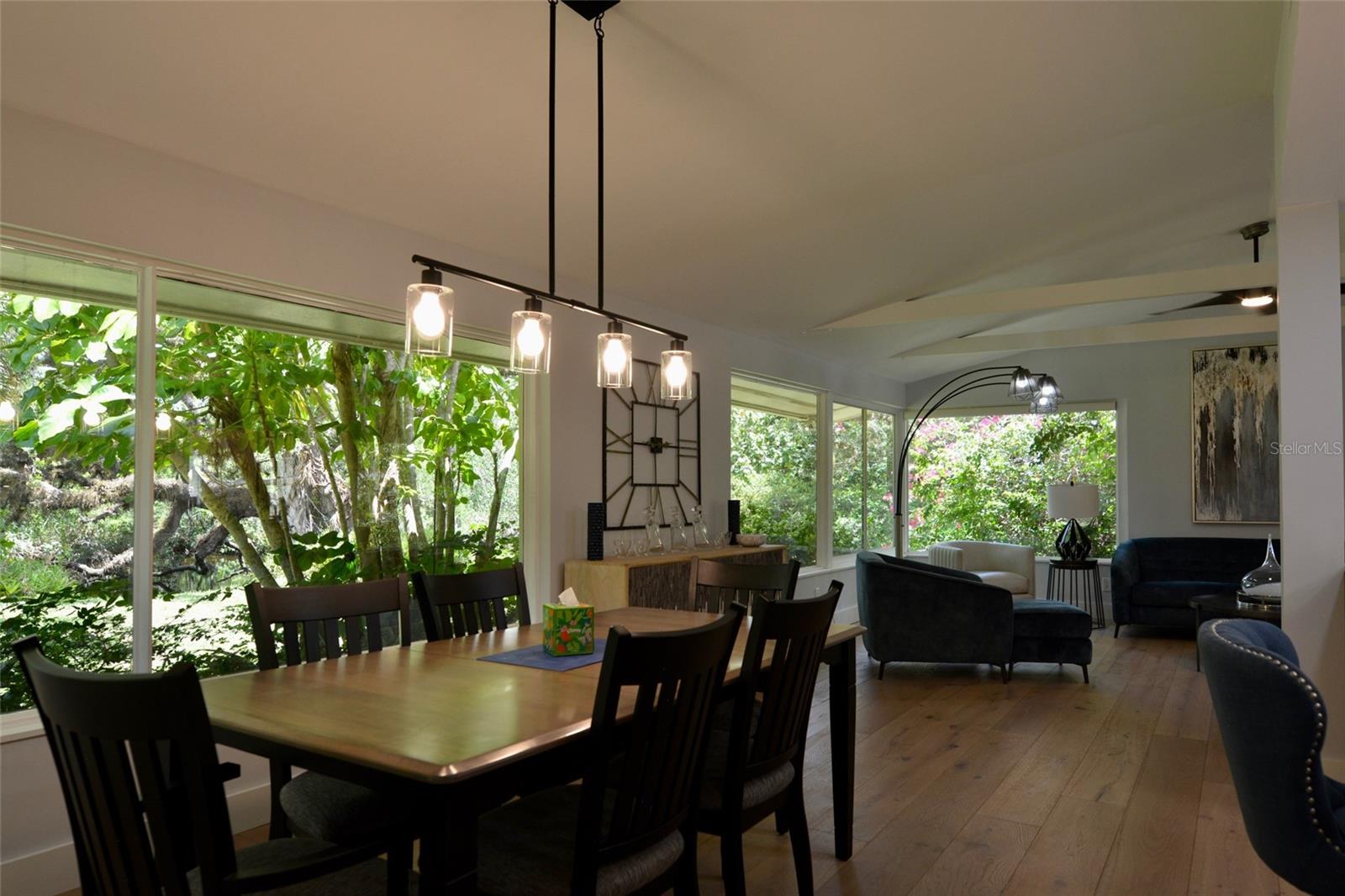 Image 24 of 83 For 18220 Elmwood Drive