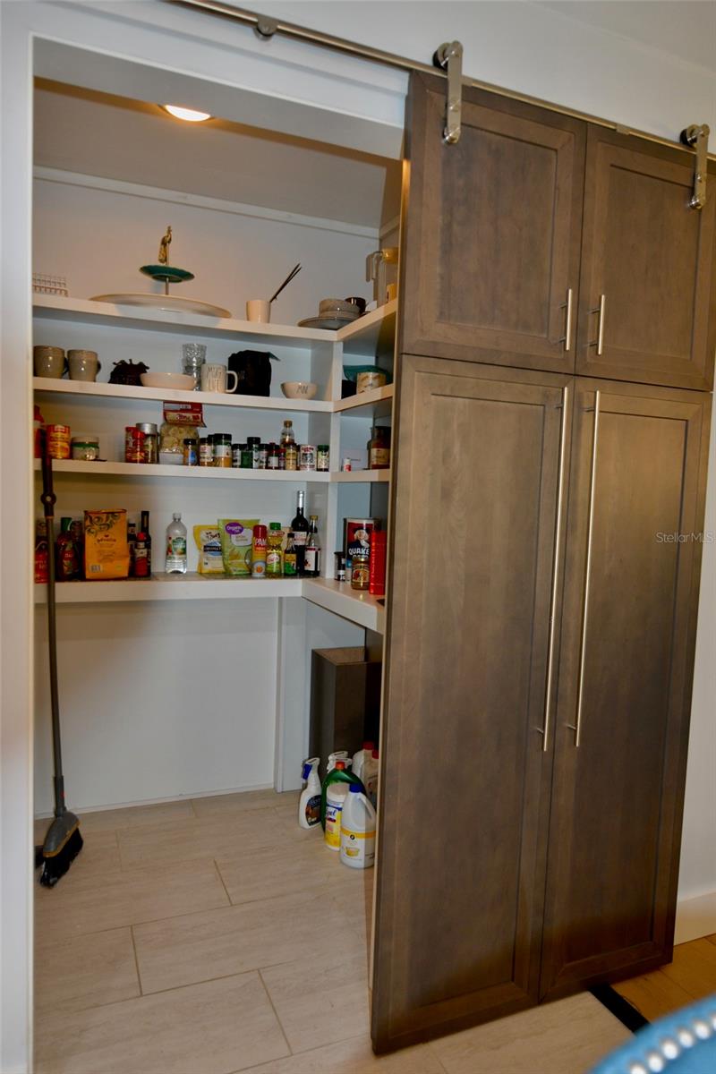 Image 33 of 83 For 18220 Elmwood Drive