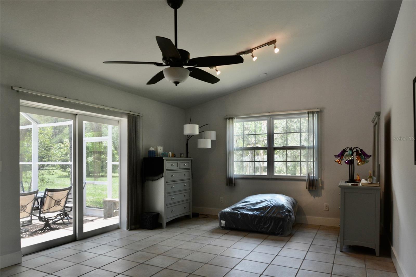 Image 45 of 83 For 18220 Elmwood Drive