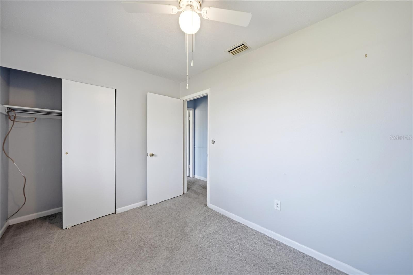 Image 18 of 40 For 704 Manatee Avenue