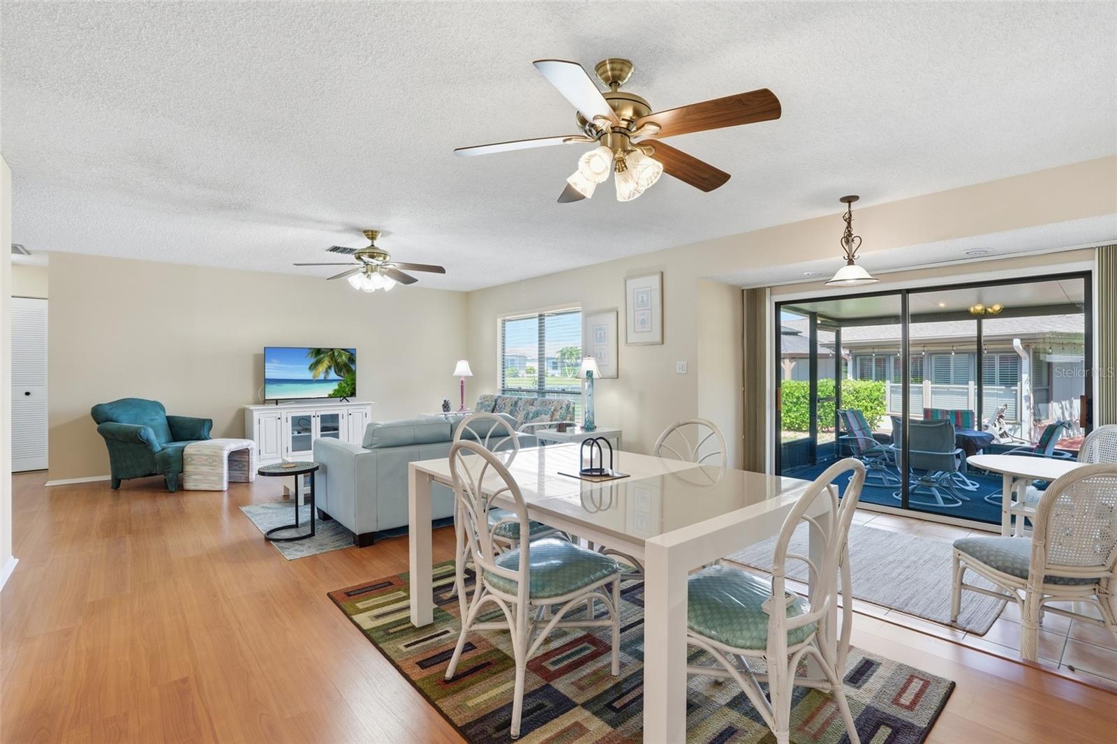 Image 11 of 38 For 4289 Island Circle 1