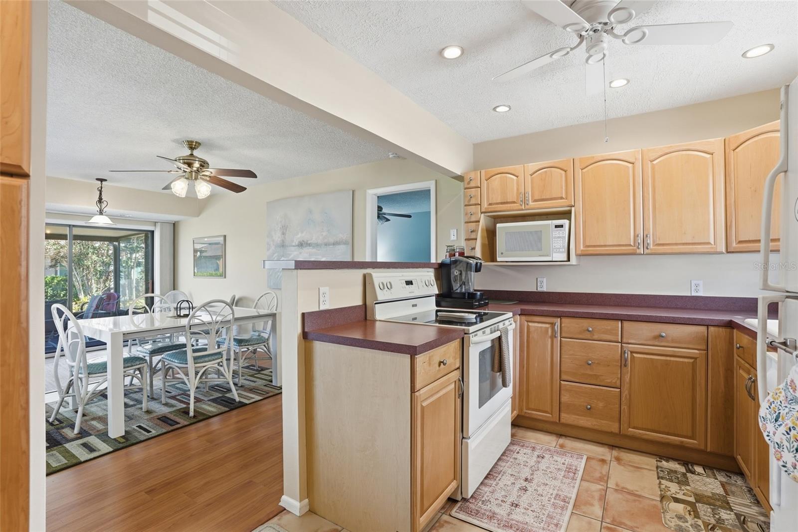 Image 15 of 38 For 4289 Island Circle 1