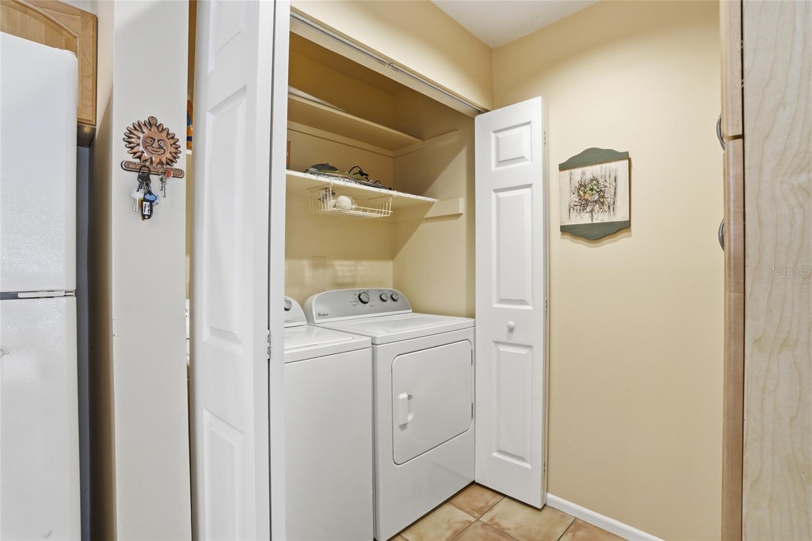 Image 18 of 38 For 4289 Island Circle 1