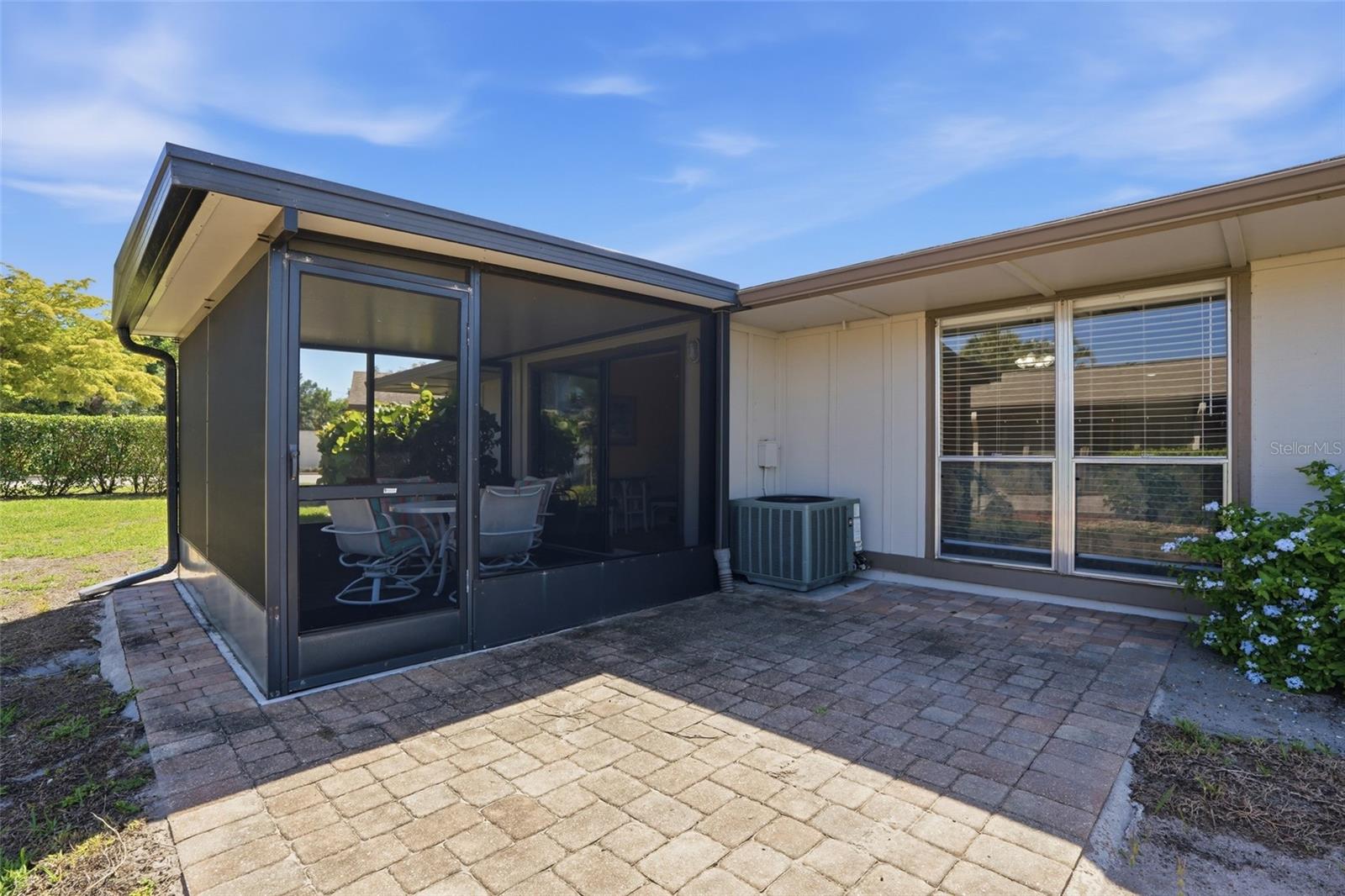 Image 33 of 38 For 4289 Island Circle 1