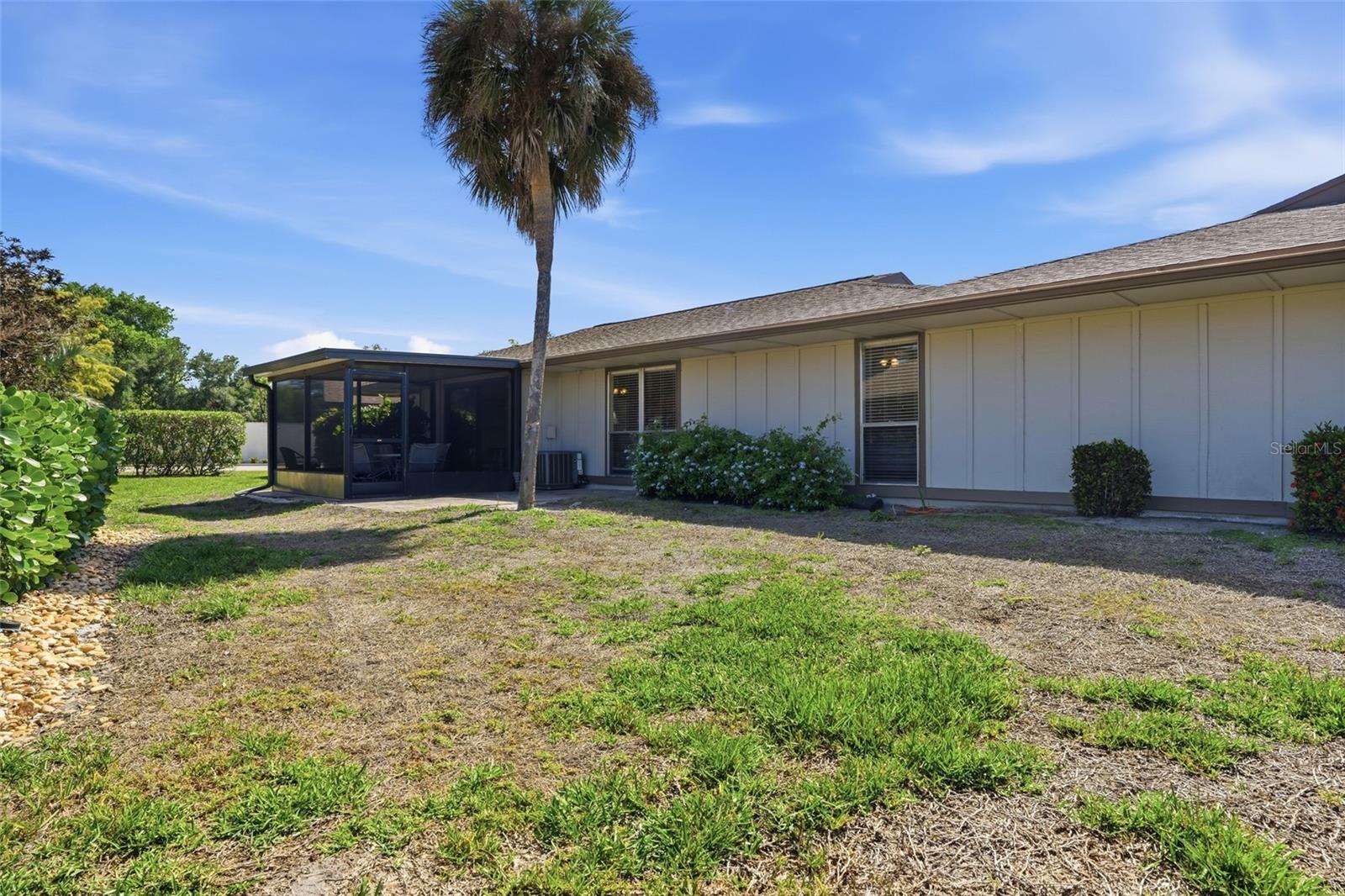 Image 34 of 38 For 4289 Island Circle 1