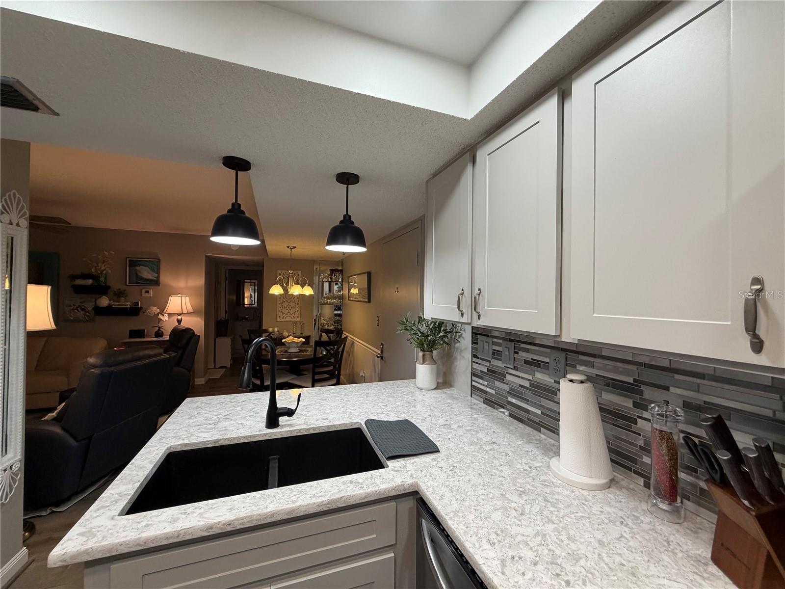 Image 21 of 32 For 21405 Olean Boulevard 521