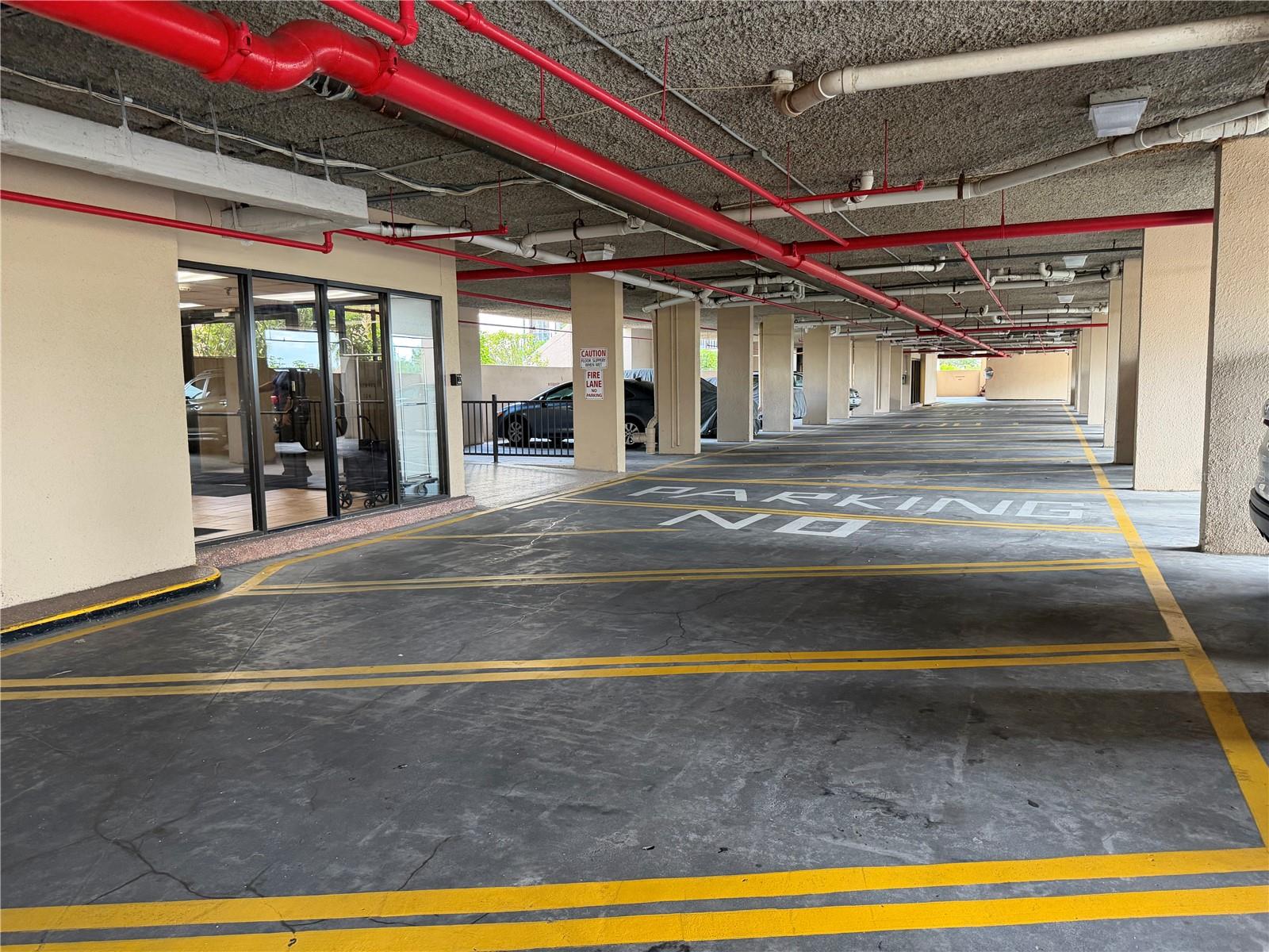 Image 29 of 32 For 21405 Olean Boulevard 521