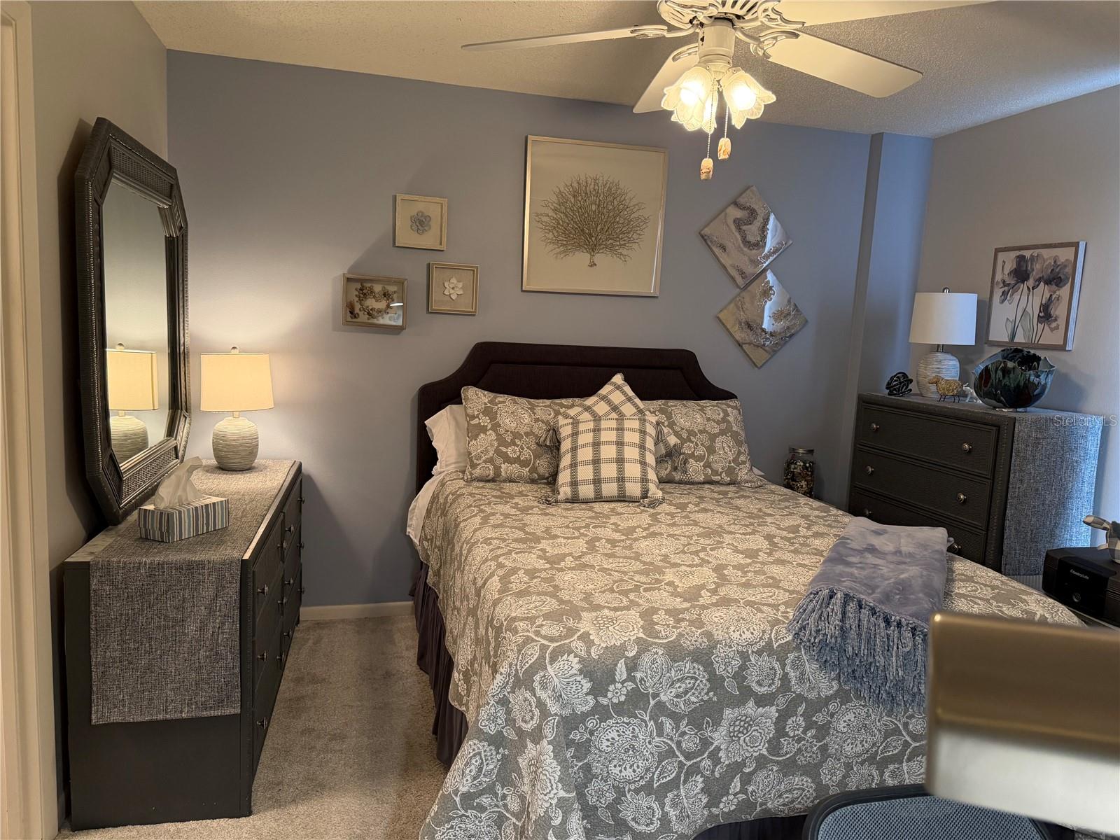 Image 8 of 32 For 21405 Olean Boulevard 521