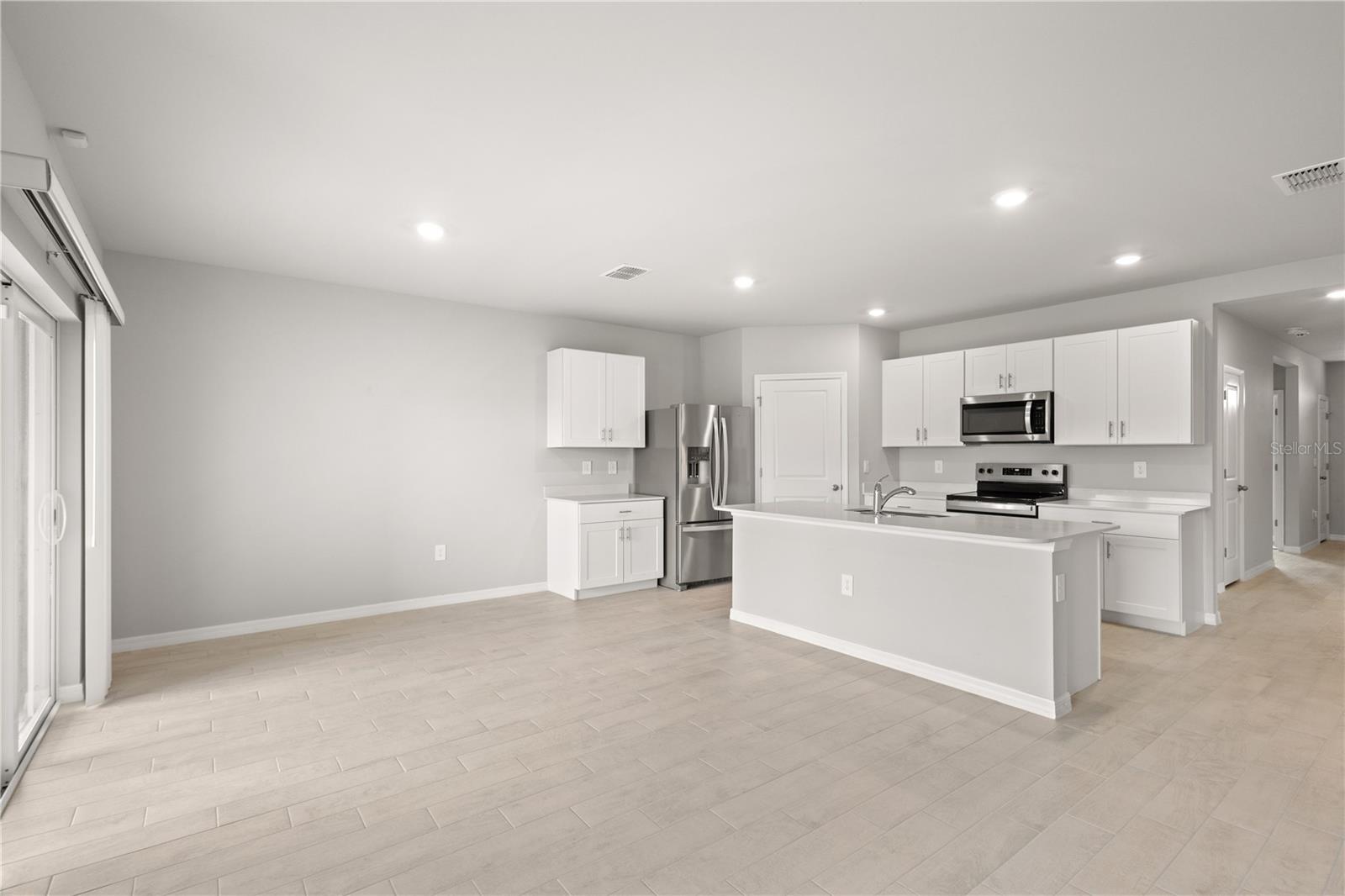 Image 8 of 46 For 4975 Tuscola Boulevard